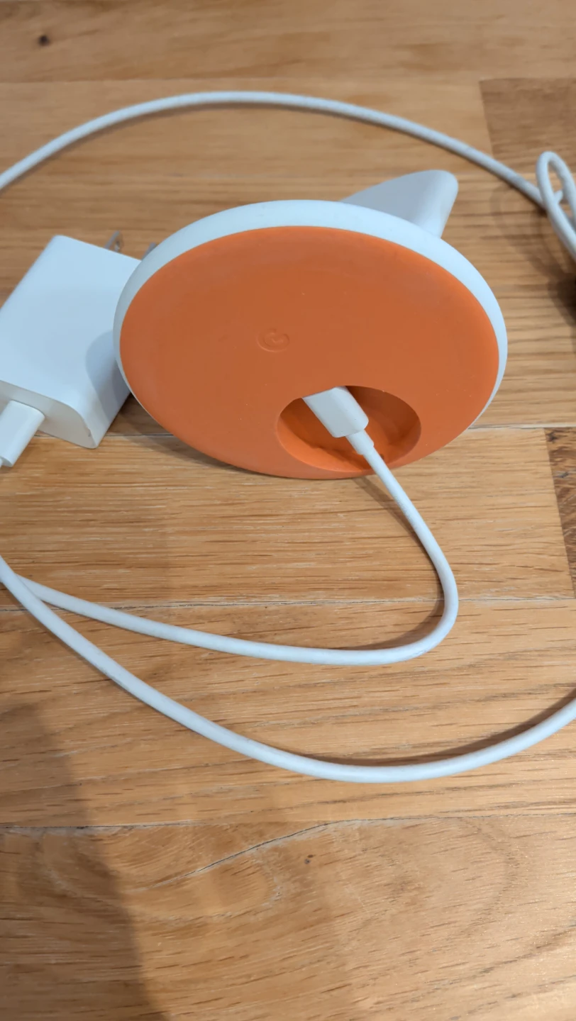 Google Pixel Stand Wireless Charger - photo 4