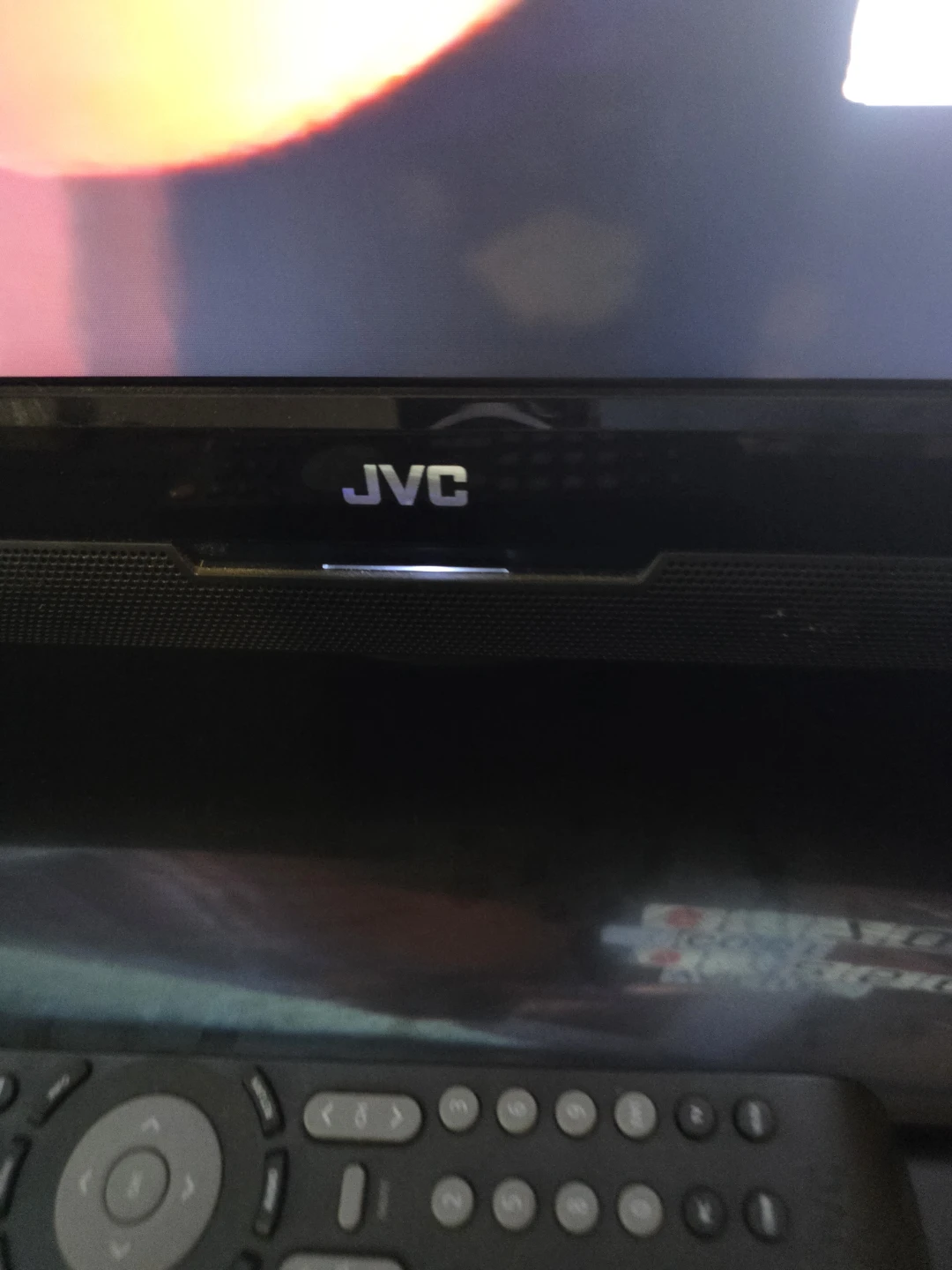 JVC Flat Screen TV with Remote - photo 4