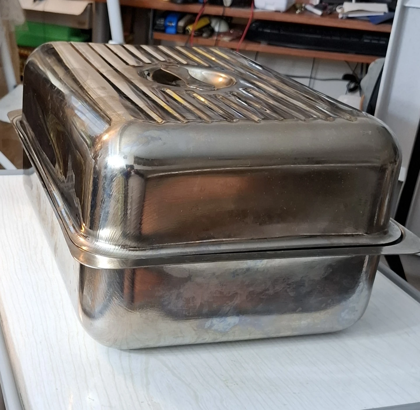 Rectangular Roasting Pan with Lid