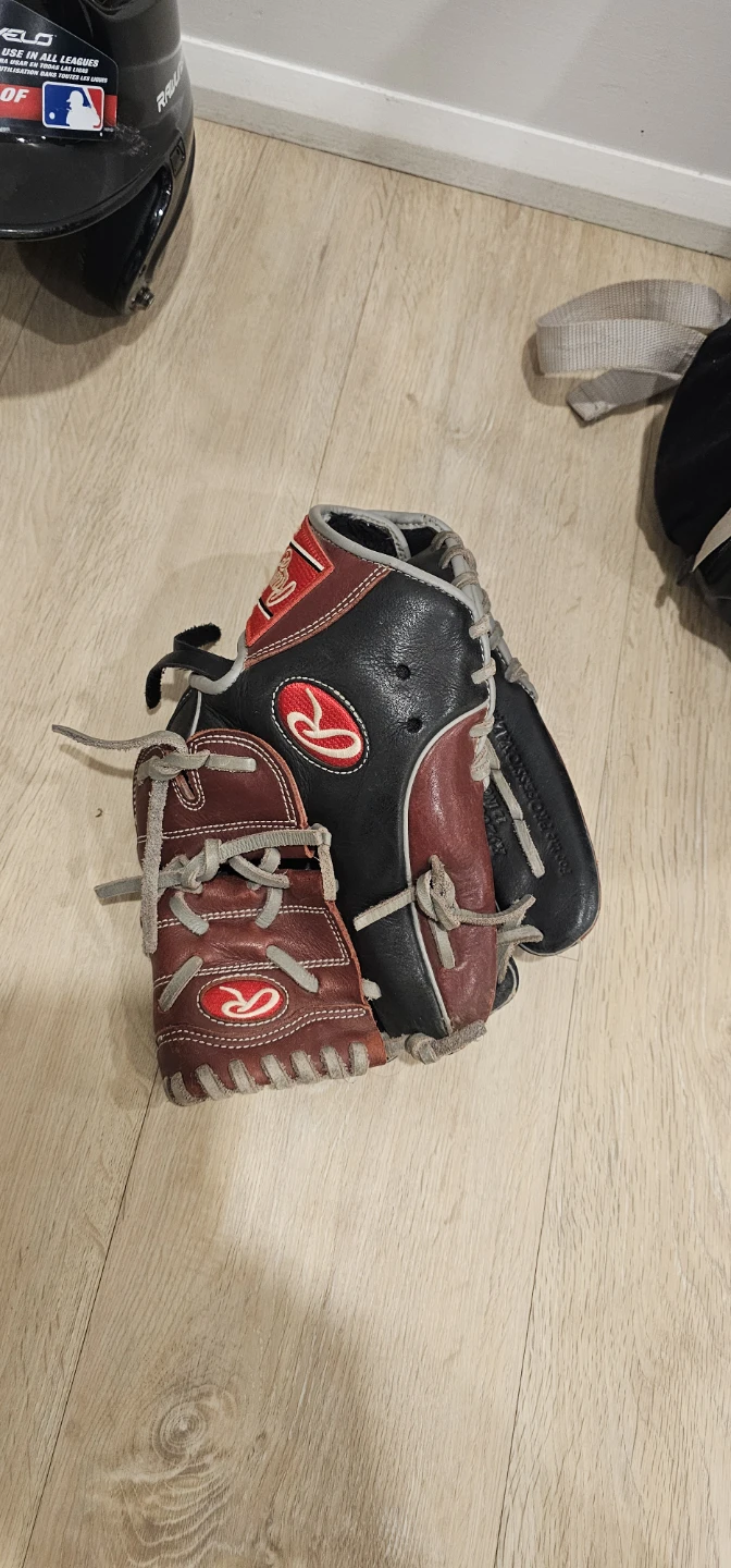 Baseball equipment  Bat  Easton S650, Glove, Helmet and bag - photo 4