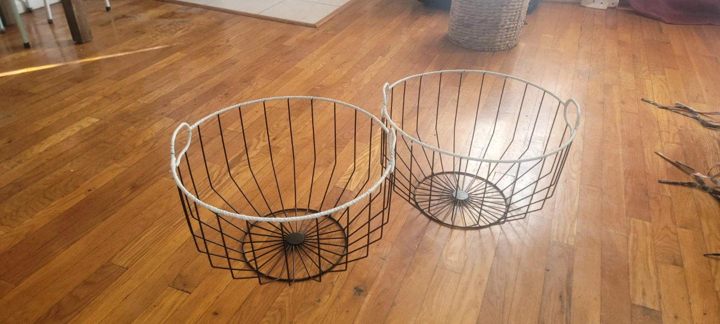 Set of 2 Wire Storage Baskets with Handles