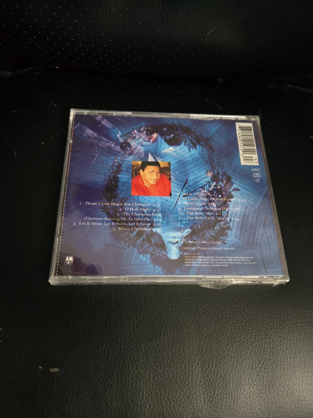 Aaron Neville's Christmas CD - photo 2