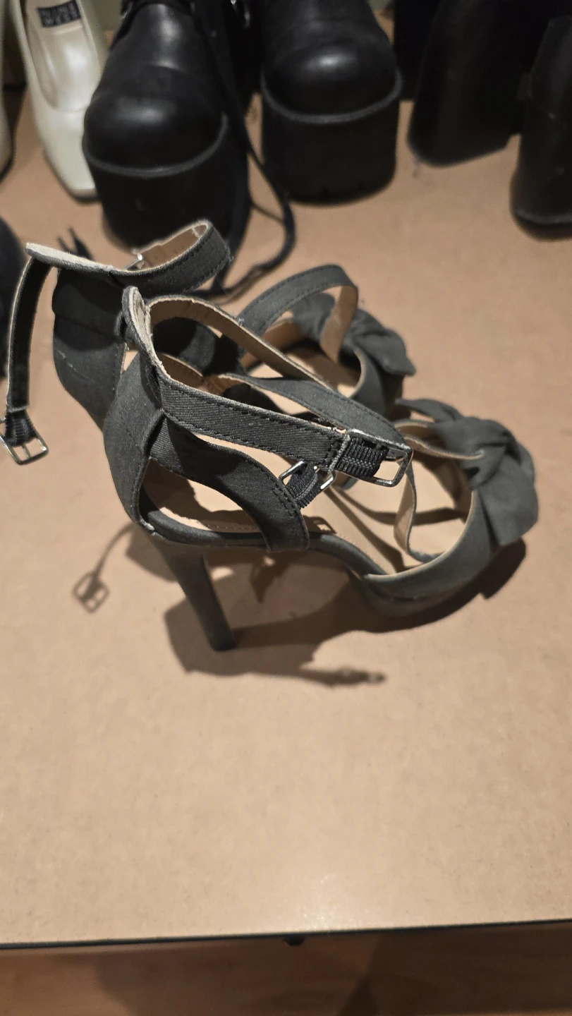 Material Girl Heels with Bow Detail - photo 2
