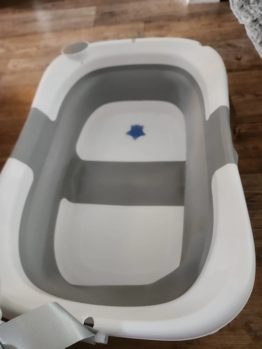 Collapsible Baby Bathtub with Newborn Support - photo 2