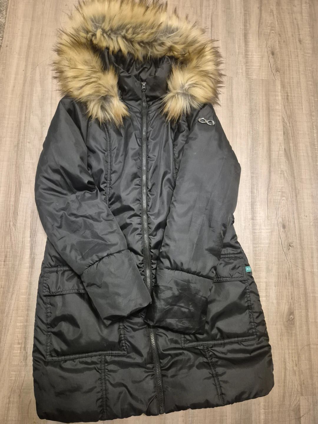 Black Puffer Winter Coat with Faux Fur Hood🏆