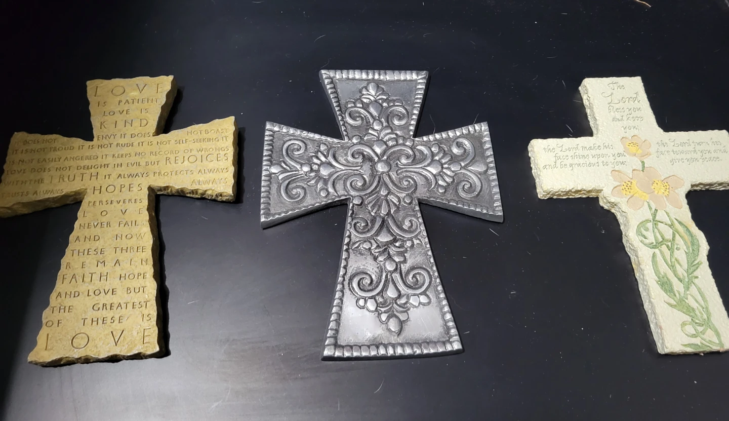 Decorative Christian Cross Set