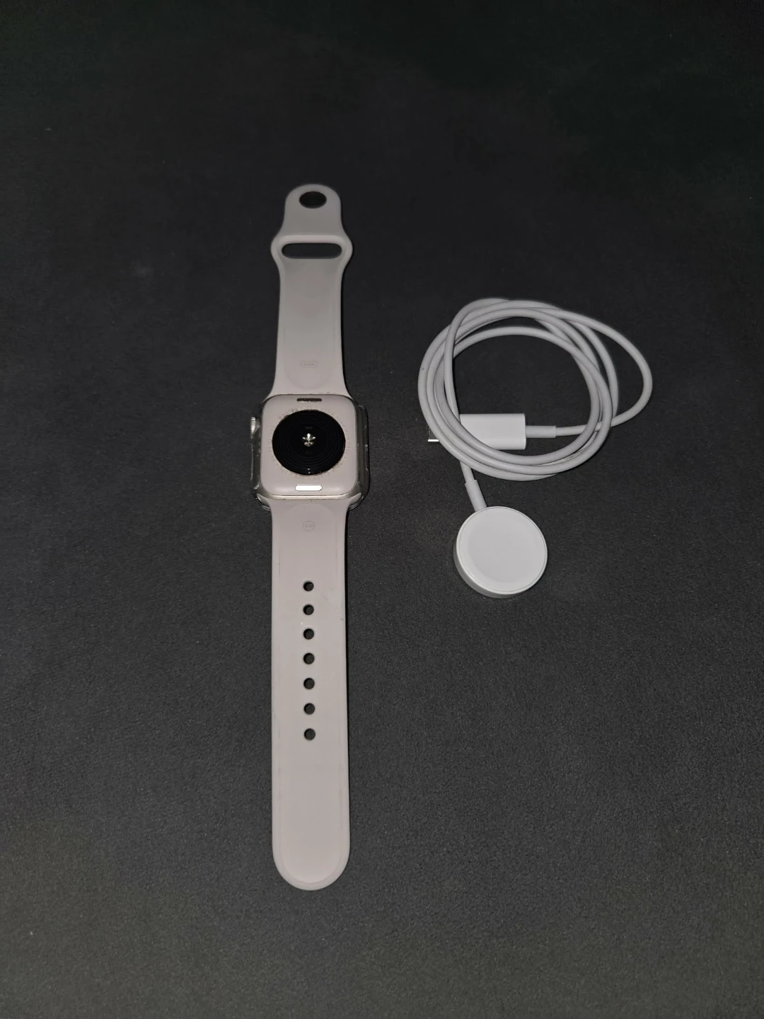 Apple Watch Series 6 GPS Cellular Charger & Case - photo 2