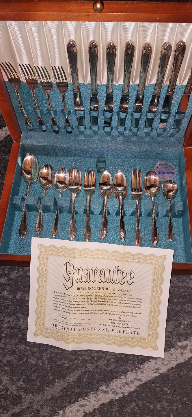WM Rogers Overland Original Rogers Silverplate Flatware Set