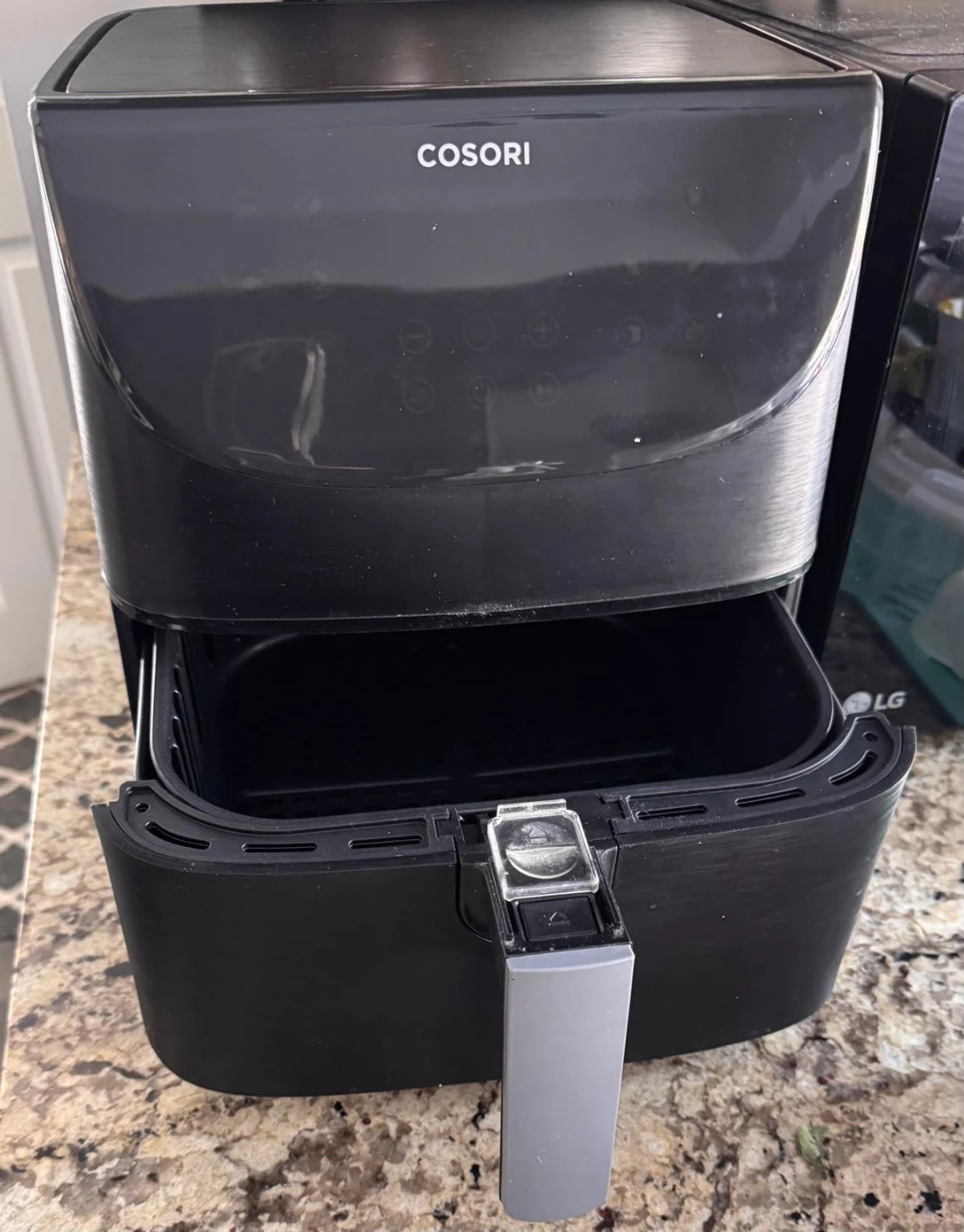 COSORI Air Fryer - photo 2