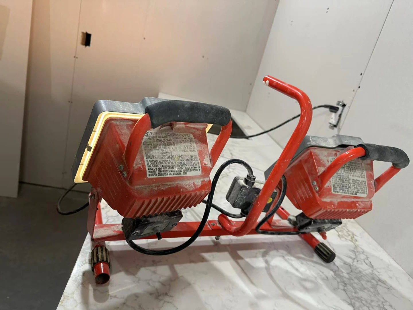 Hallogen Twin Work Lights - photo 2