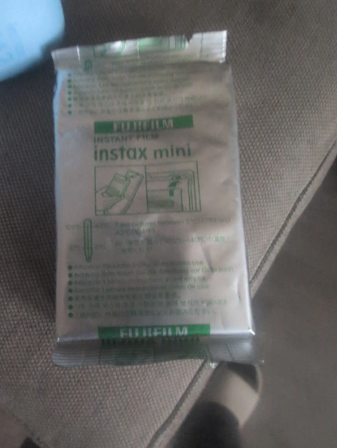 Fujifilm Instax Mini 11 Camera with Film - photo 3