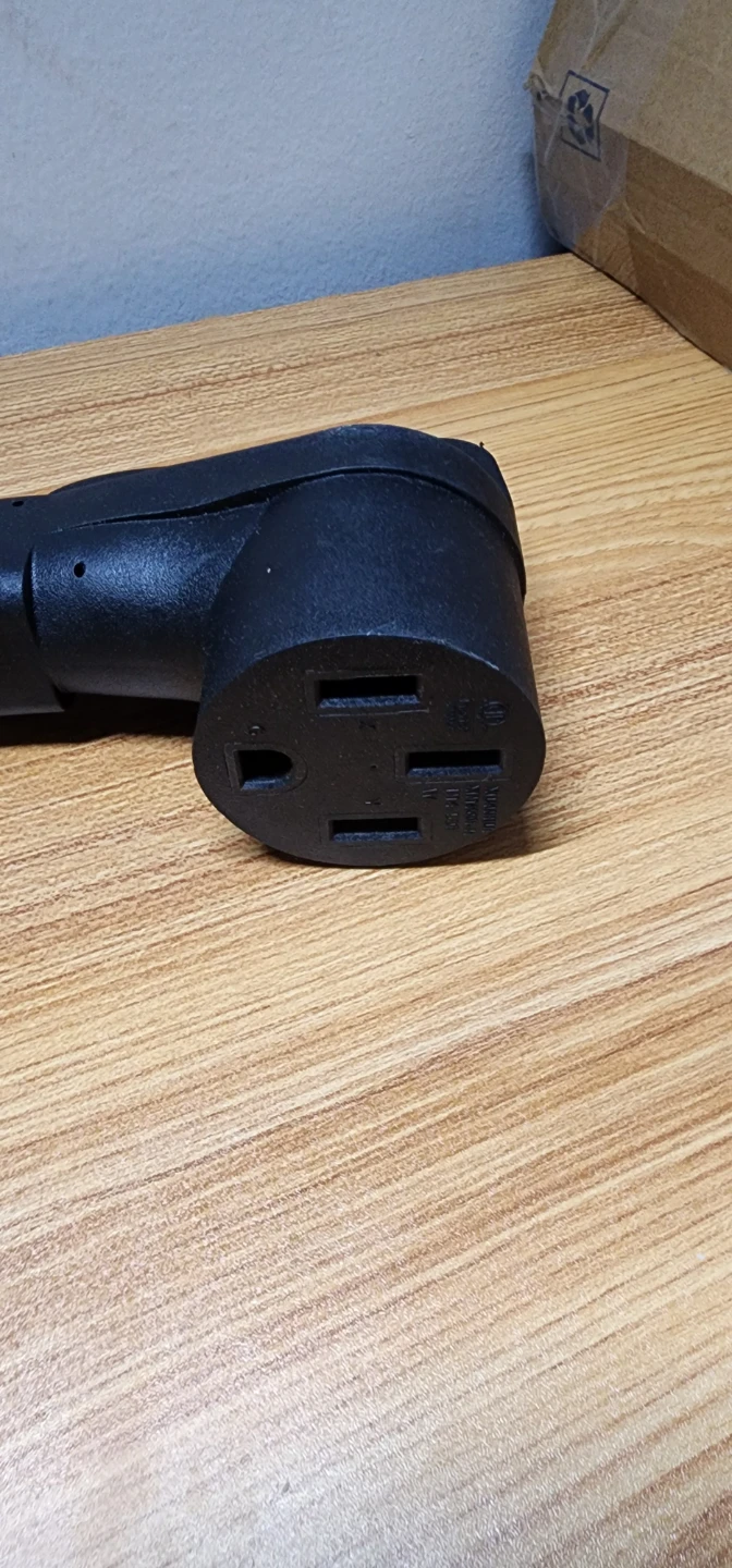 Xuanhua RV Adaptor Plug - photo 3