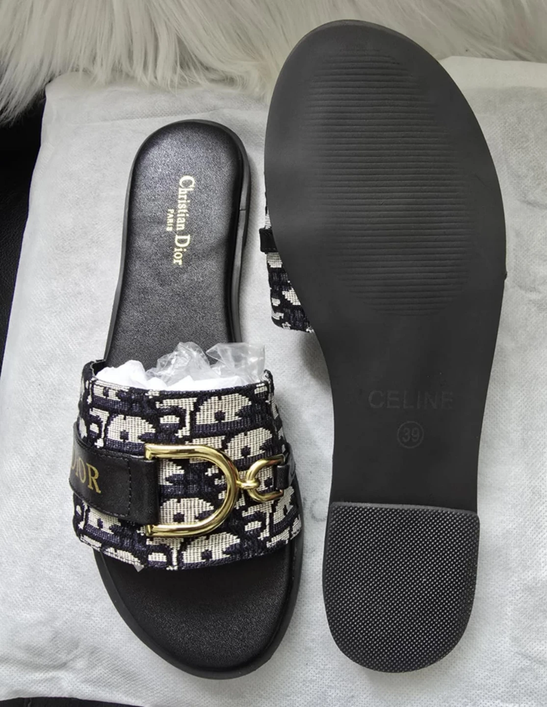 Brand new Fashion Summer Slippers - photo 3