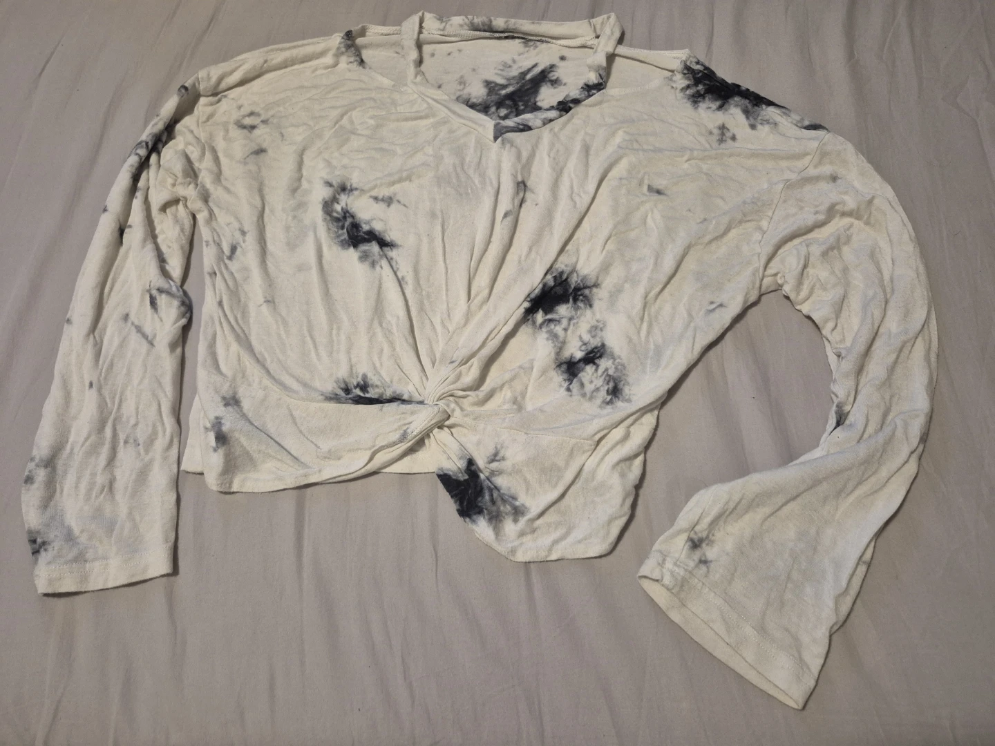 White Tie-Dye Twist Front Long Sleeve Top