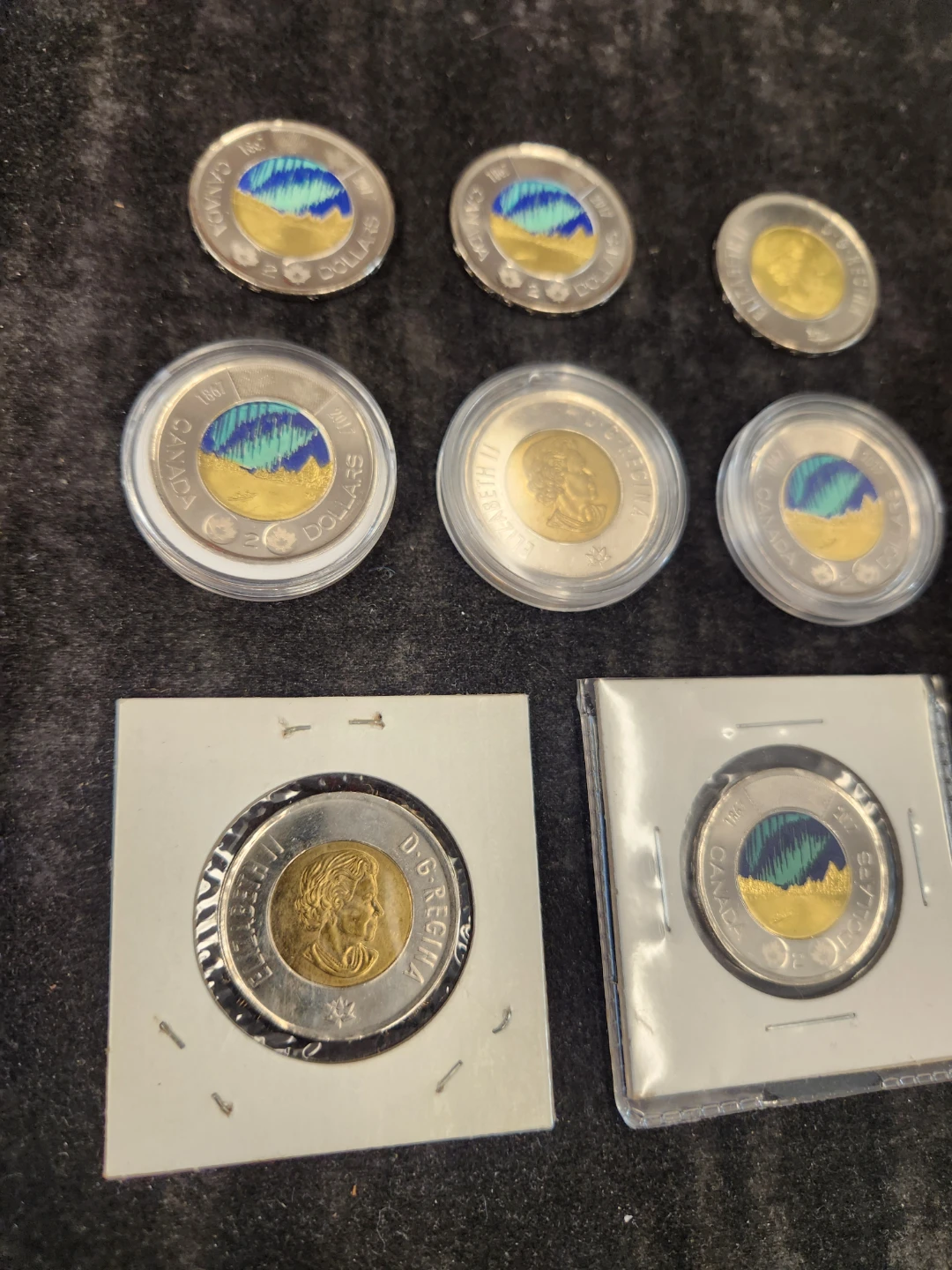 Canada 2017 $2 "Aurora Borealis" coins - photo 2