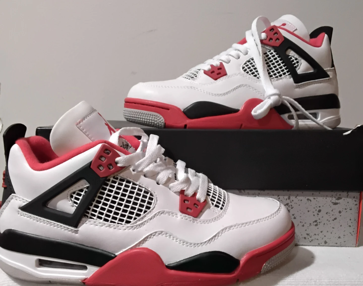 Air Jordan 4 Retro White Red Black Sneakers - photo 2