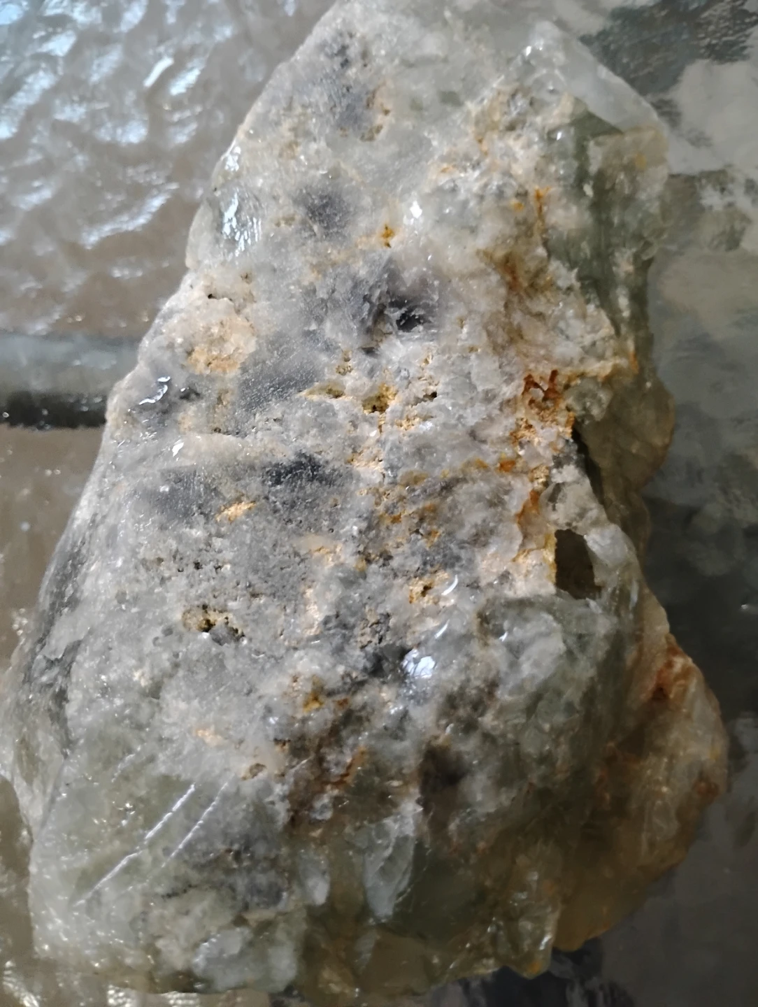 Flourite Crystal Cluster Speciman - photo 2
