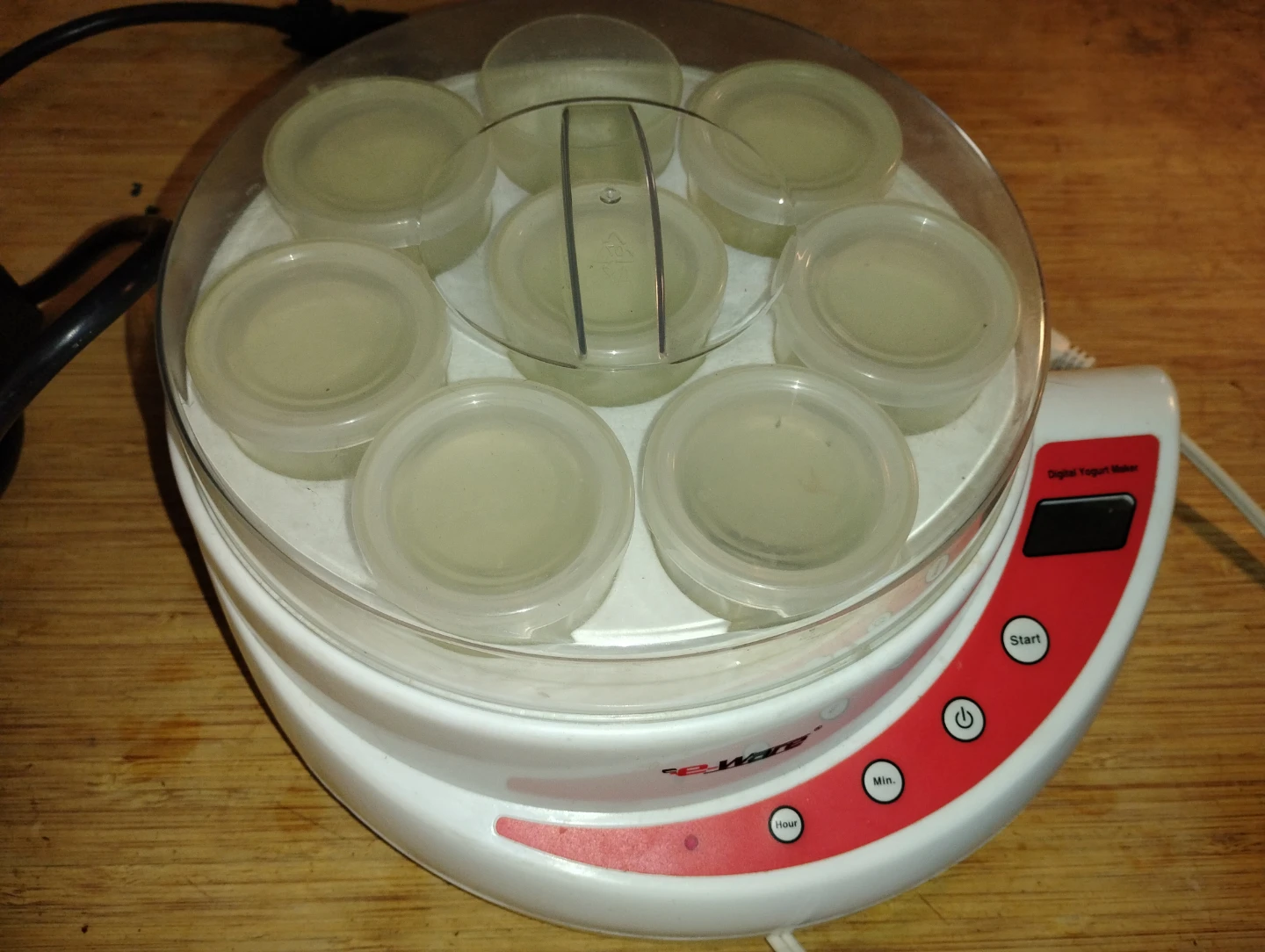 Euro Cuisine Digital Yogurt Maker - photo 2