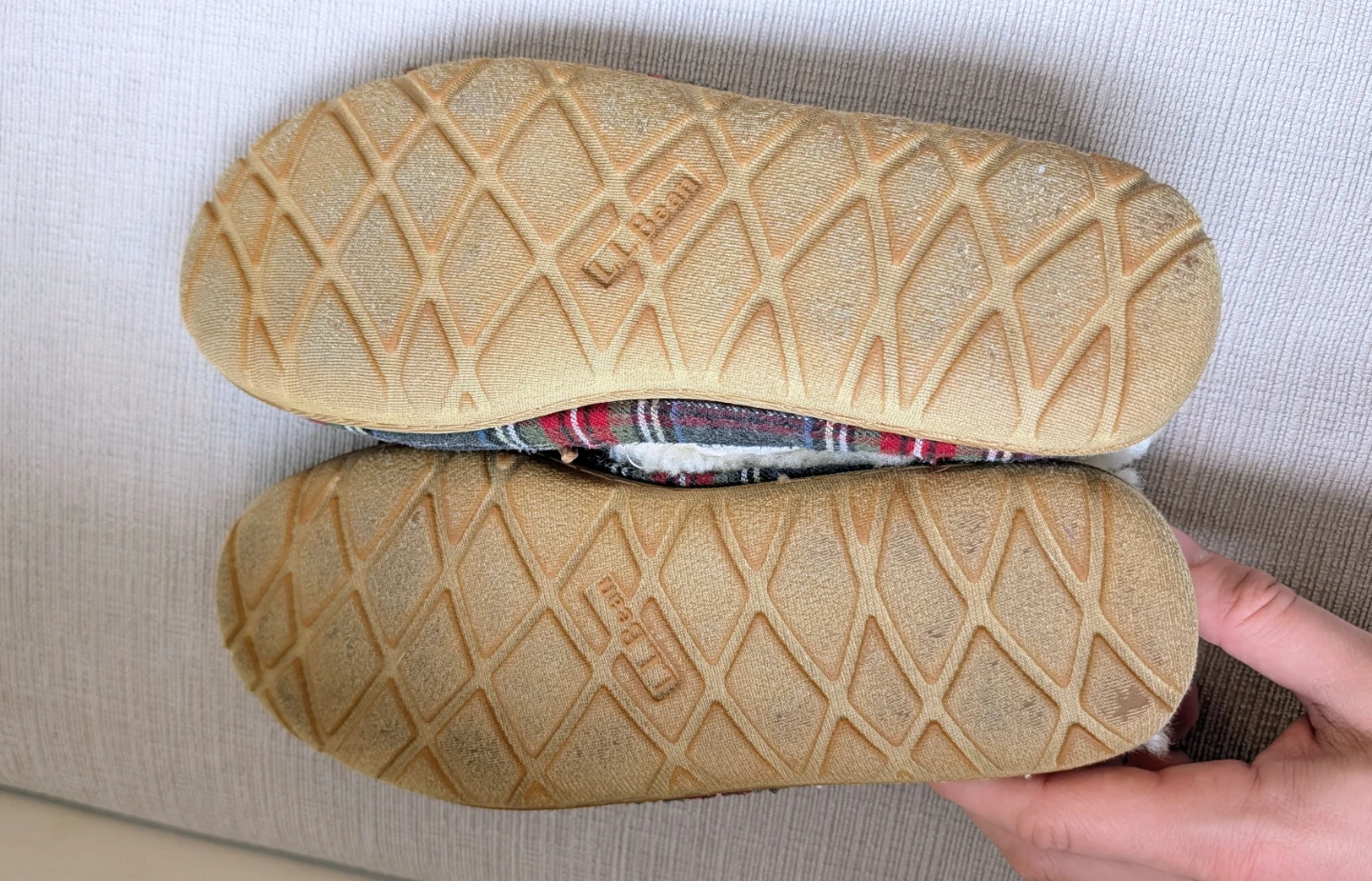 L.L.Bean Women's Plaid Moccasin Slippers Size 9 Medium - photo 3