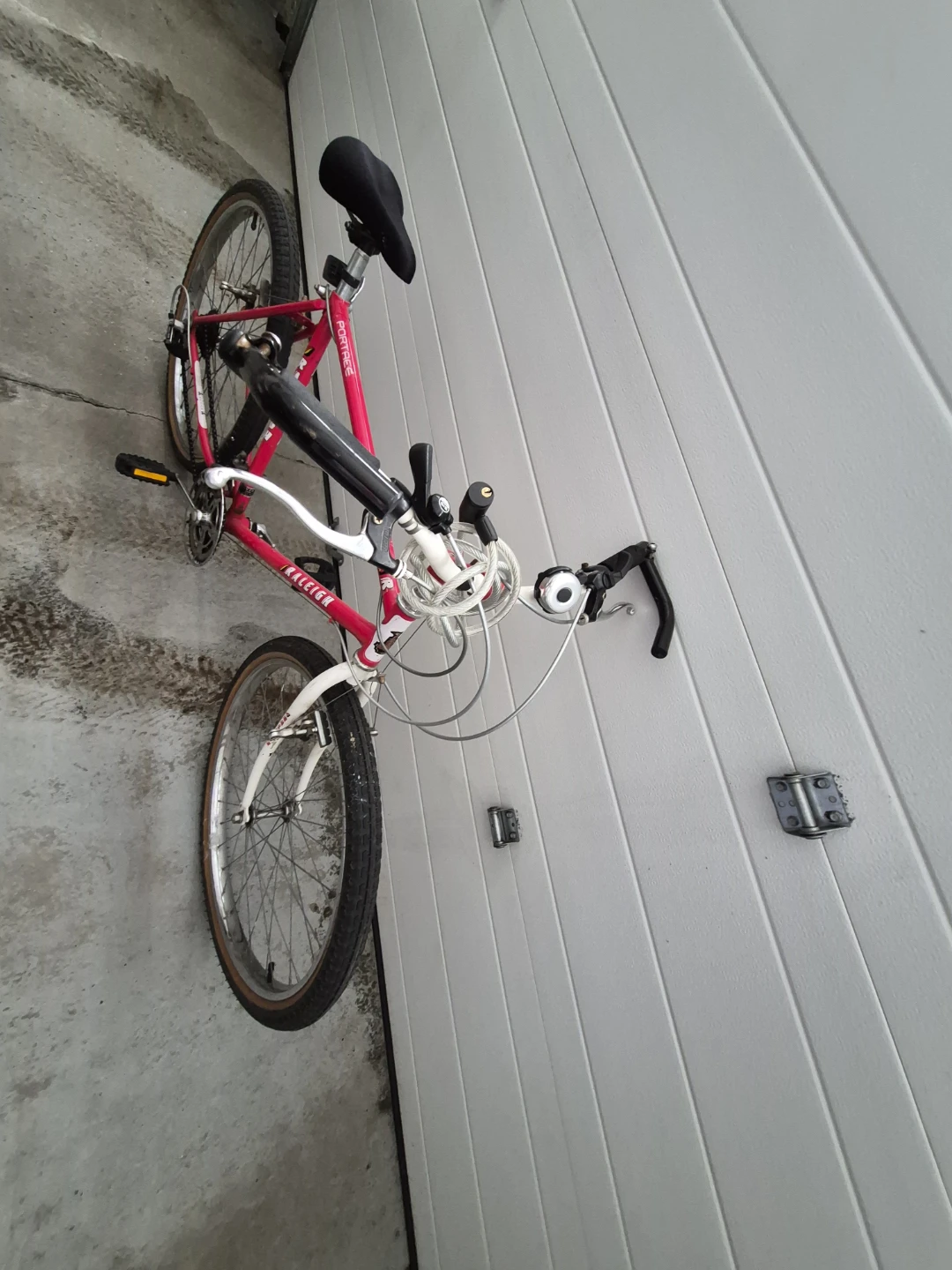 Raleigh Portage Mountain Bike - photo 2