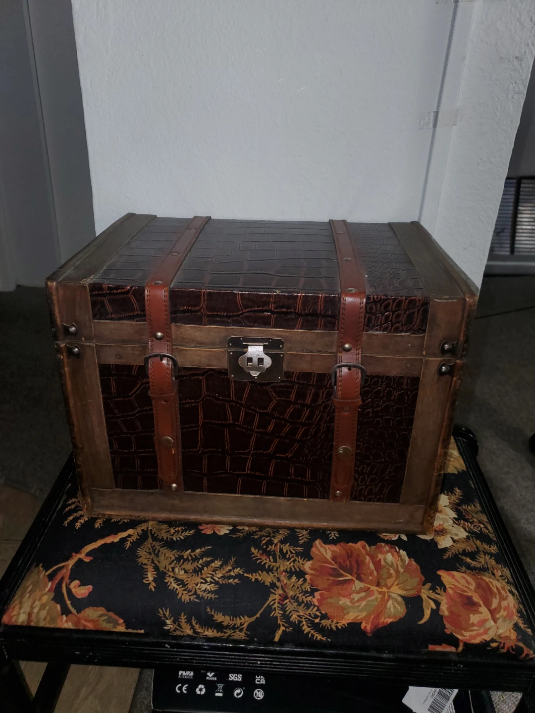 Chest box