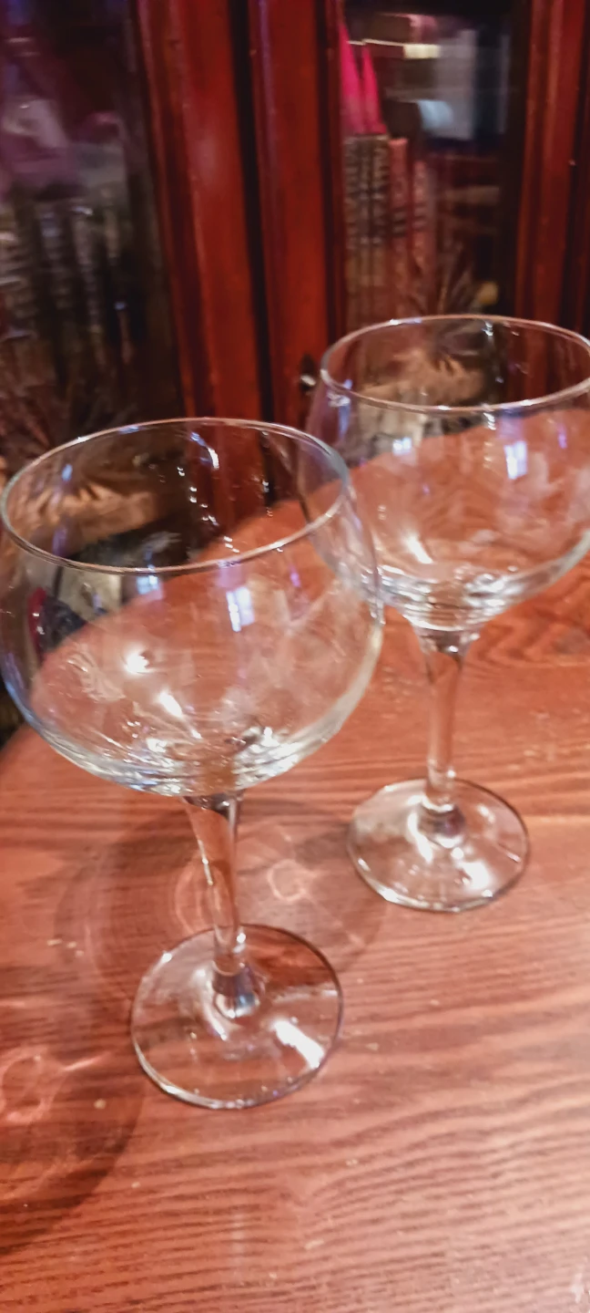 New !! Beautiful Oversized Sangria/Wine Glasses - photo 2