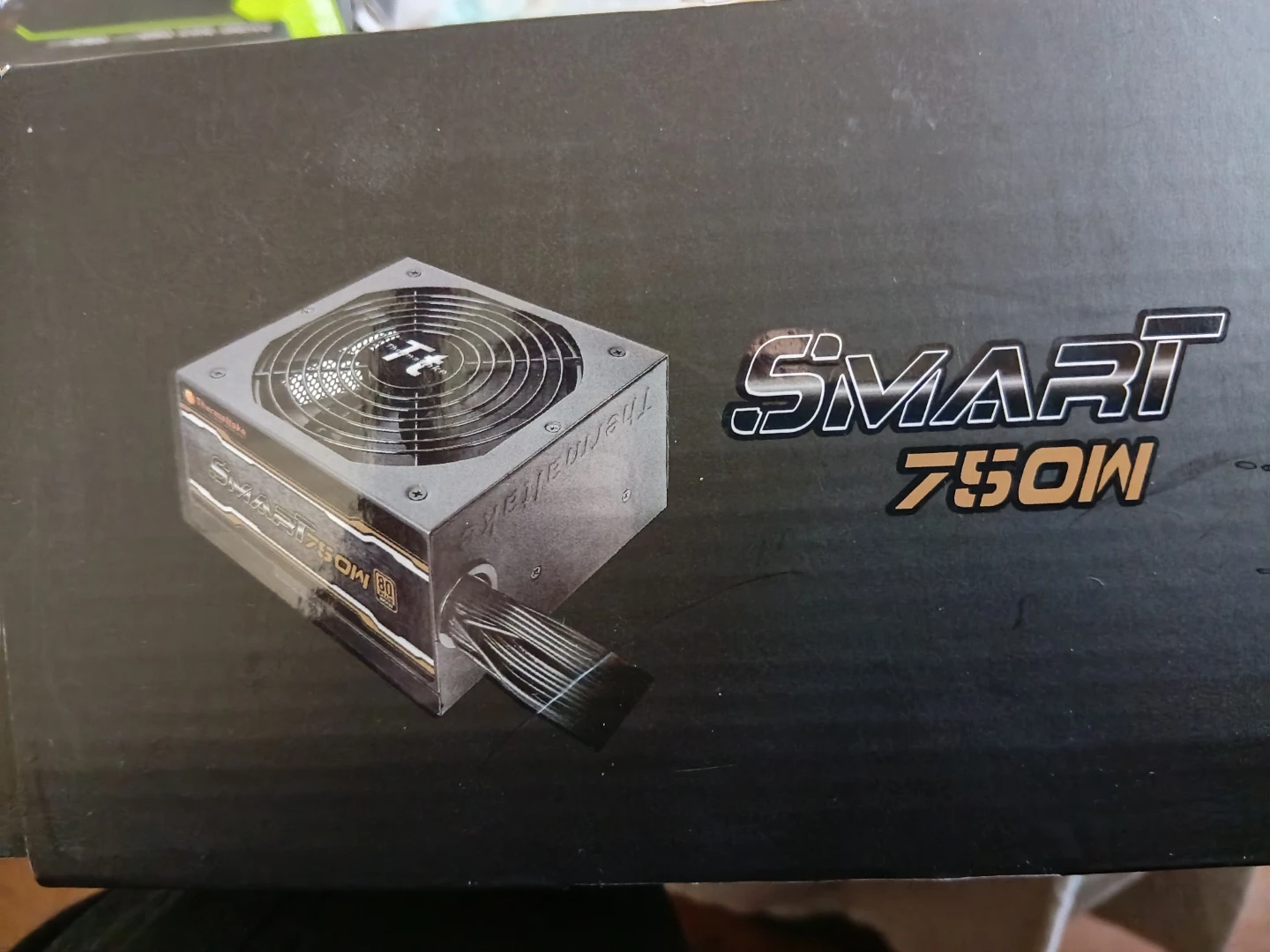 Thermaltake SMART 750W Power Supply
