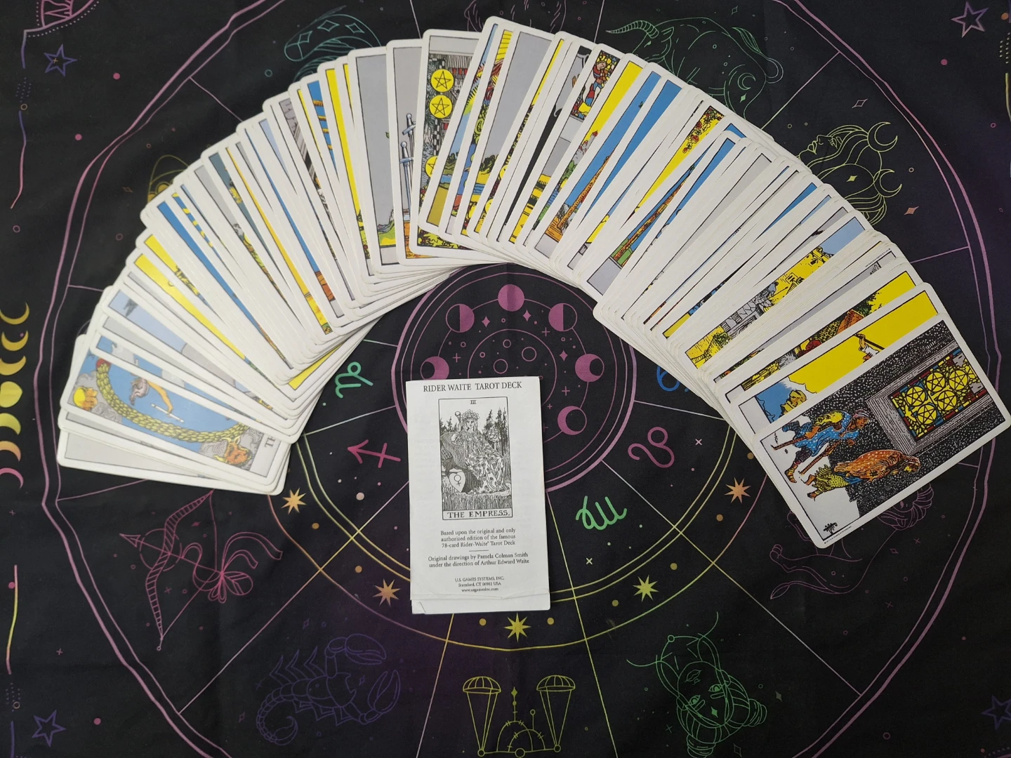 The Rider Tarot Deck (78 cards) - photo 2