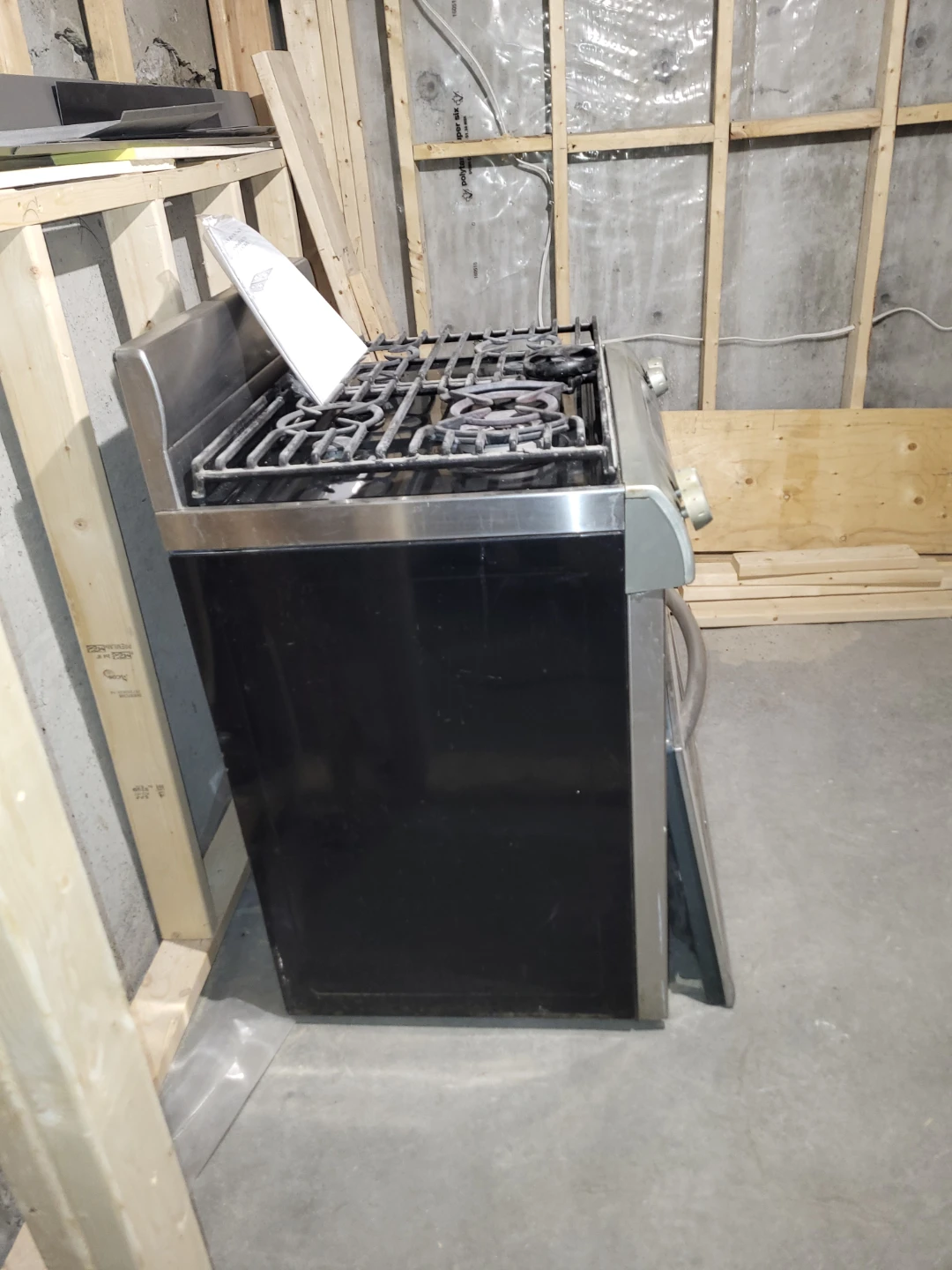 KitchenAid Gas Range with Oven