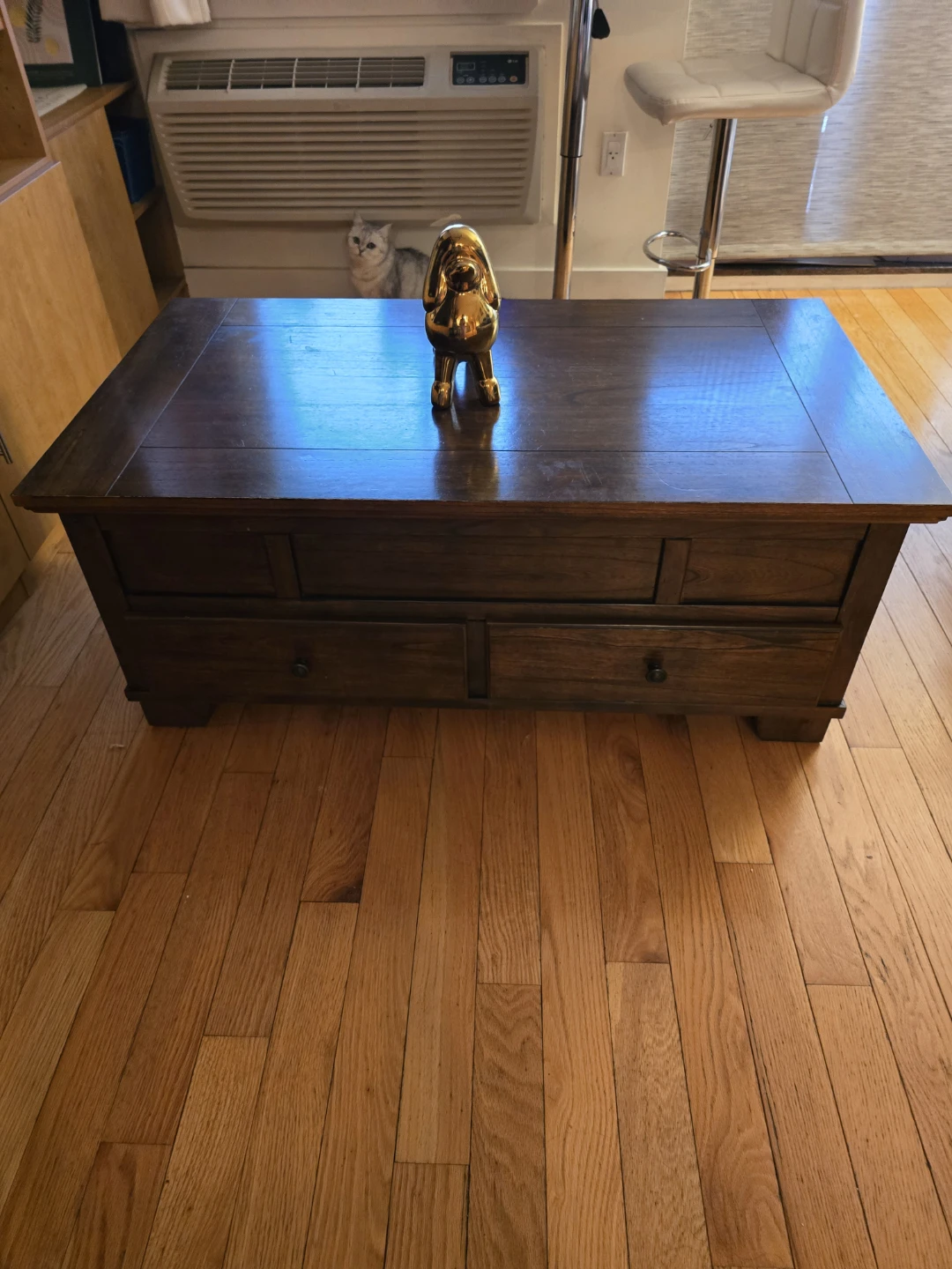 Lift-Top Coffee Table with Storage $ 80 MUST TO GO BY FEB 22 - photo 2