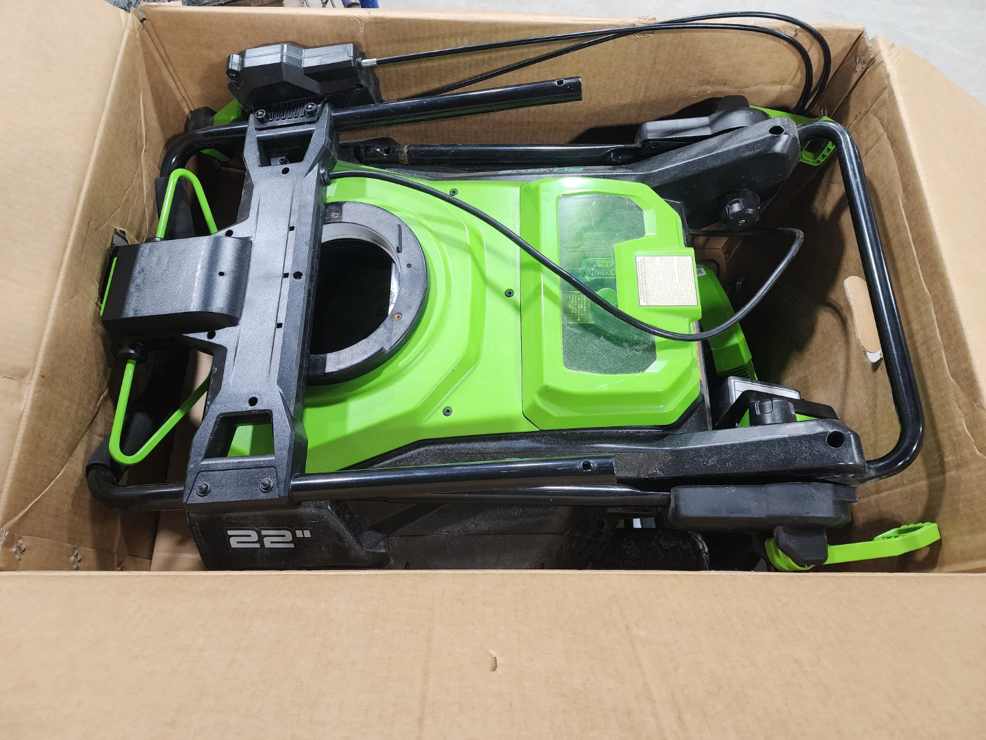 Greenworks Pro 22" 80V Snow Blower - photo 2
