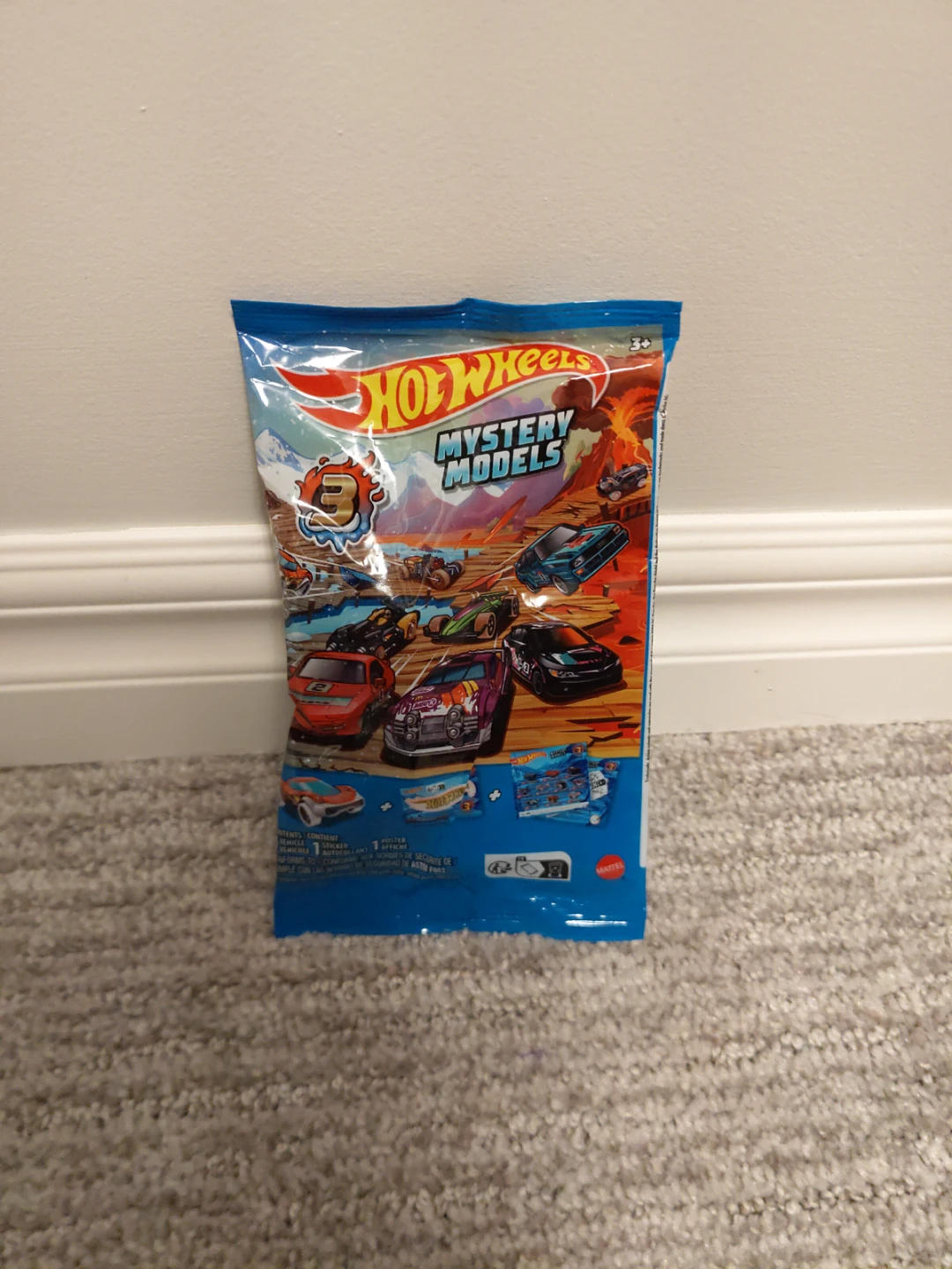 Hot Wheels Mystery Models Series 3 #2 porsche