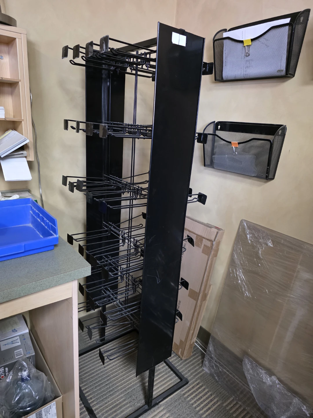 Black Metal Display Rack with Shelves - photo 2