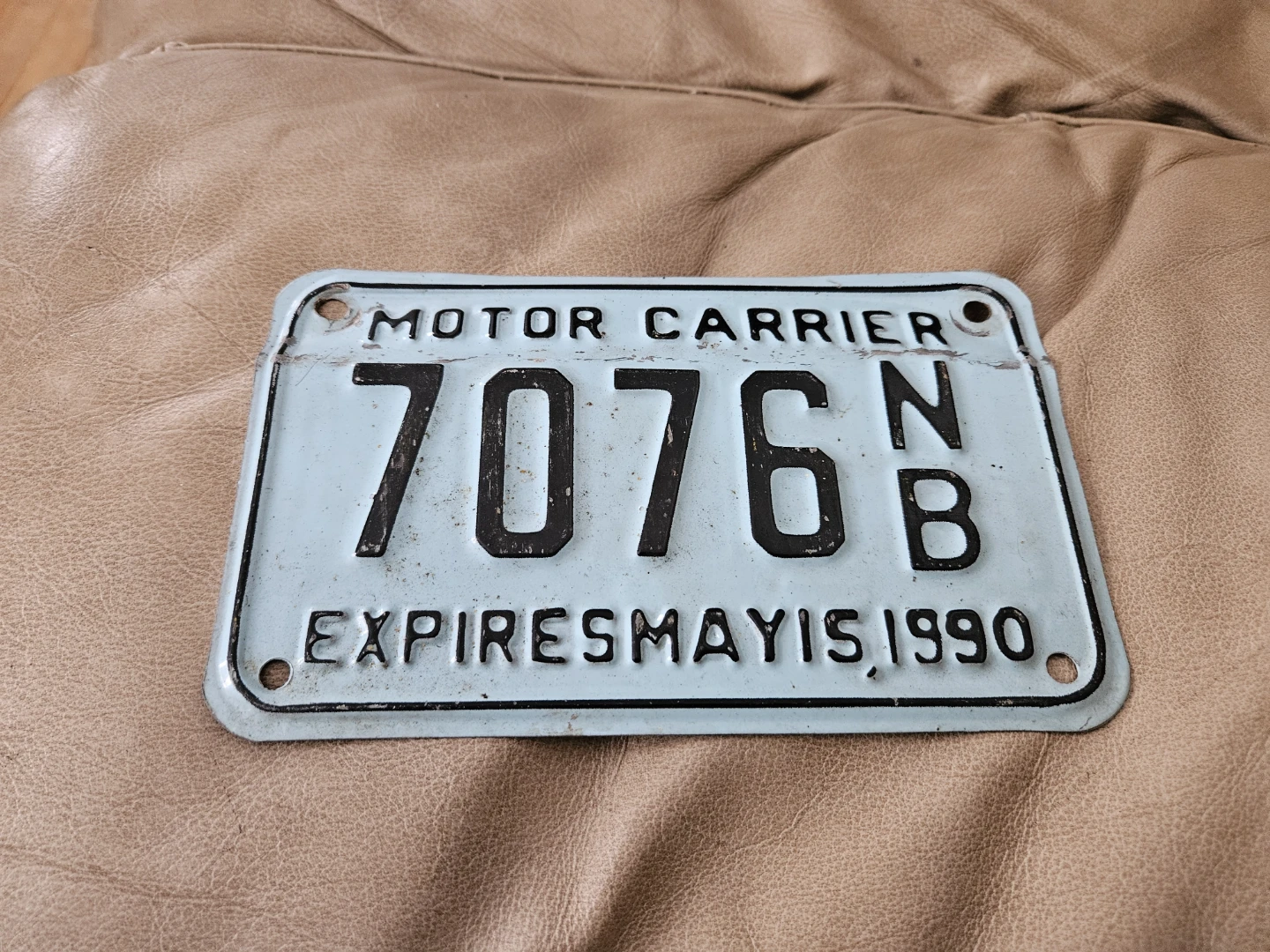 Lot of 5 Vintage Motor Carrier License Plates - photo 2