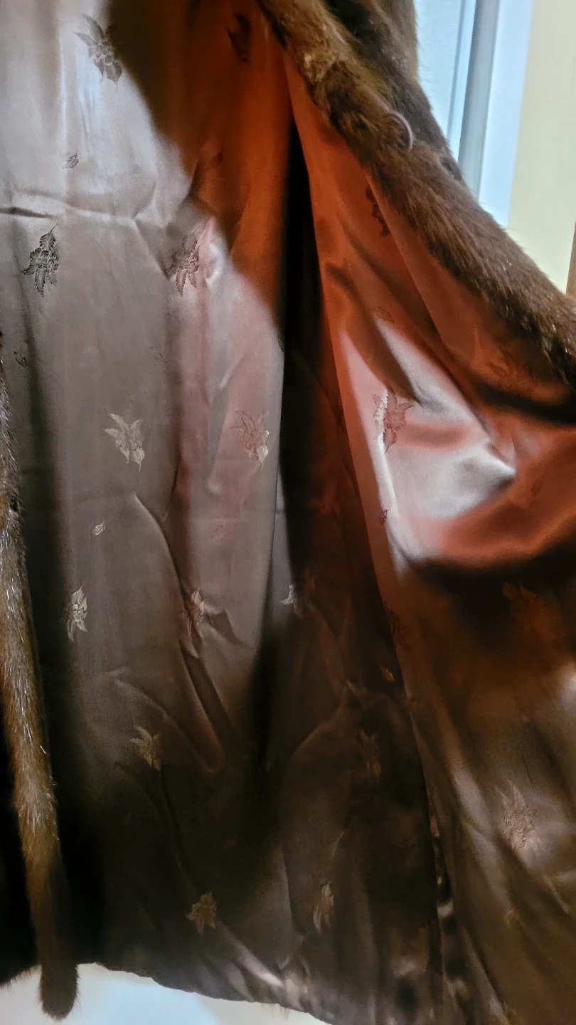 Full Length Beaver Fur Coat - photo 3