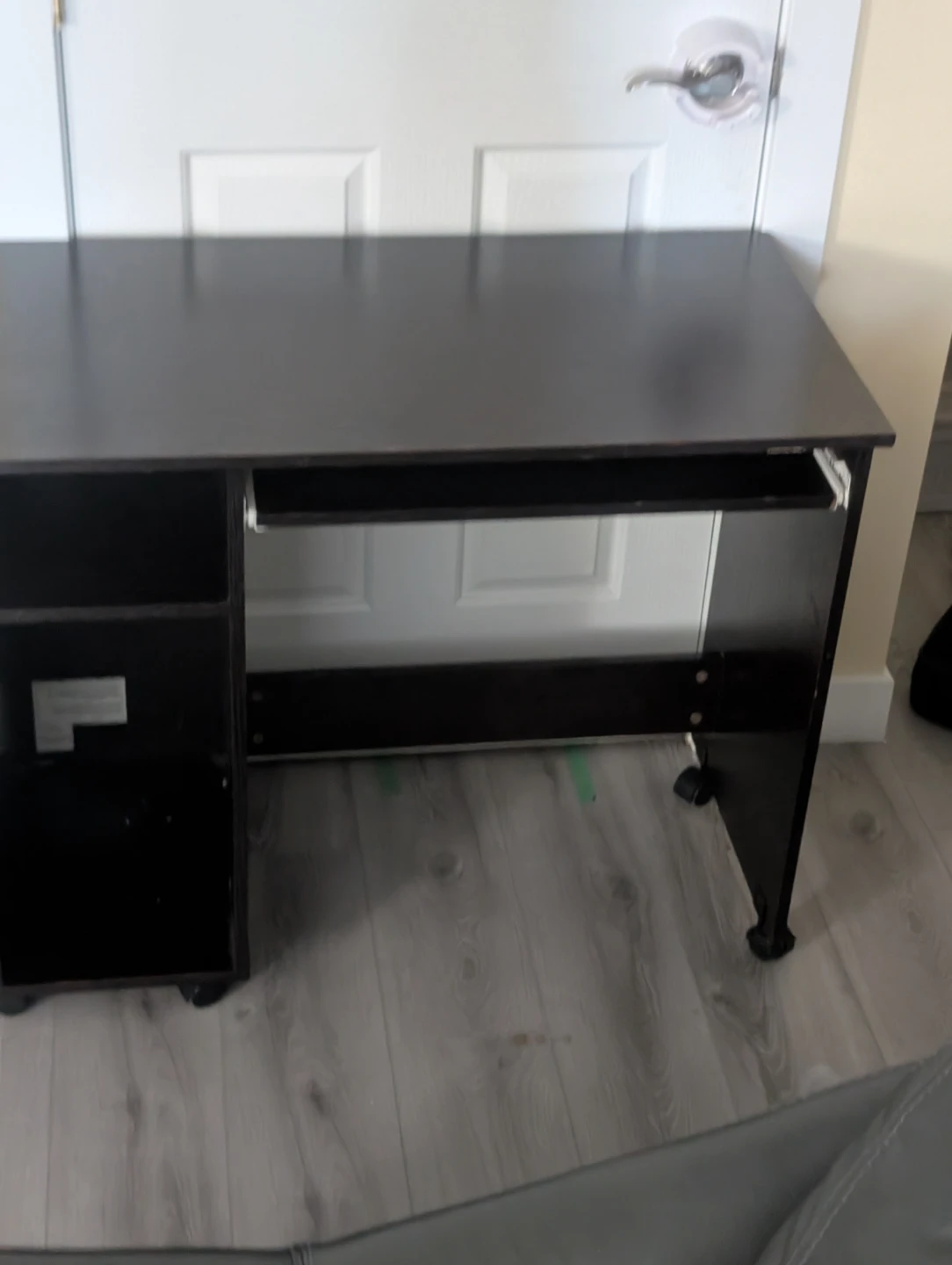 Dark Brown Computer Desk with Keyboard Tray