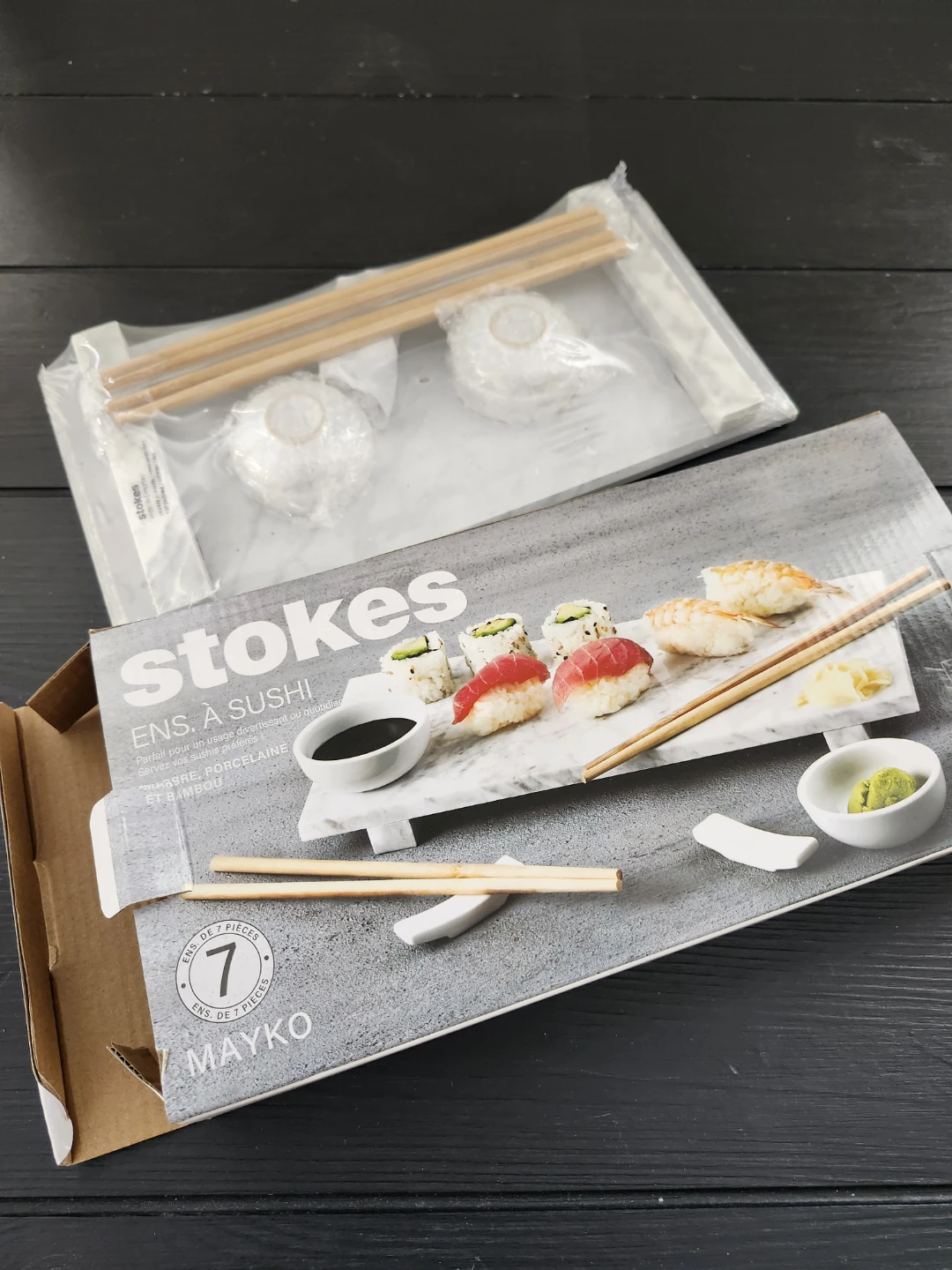 Stokes Mayko 7-Piece Sushi Set