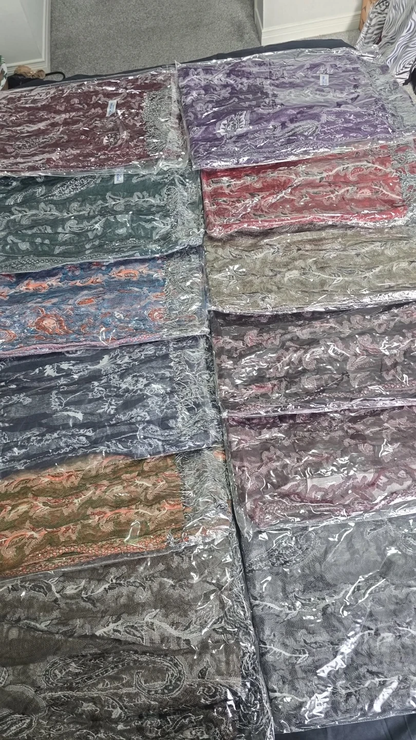 Paisley Pattern Scarf pashmina - photo 3