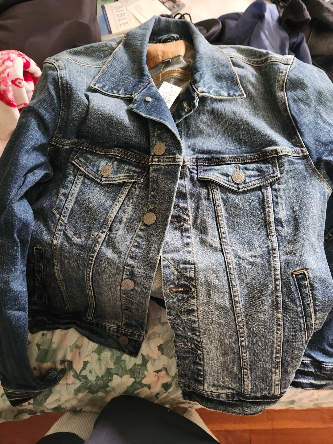 American Eagle Outfitters Denim Jacket - US M - photo 4