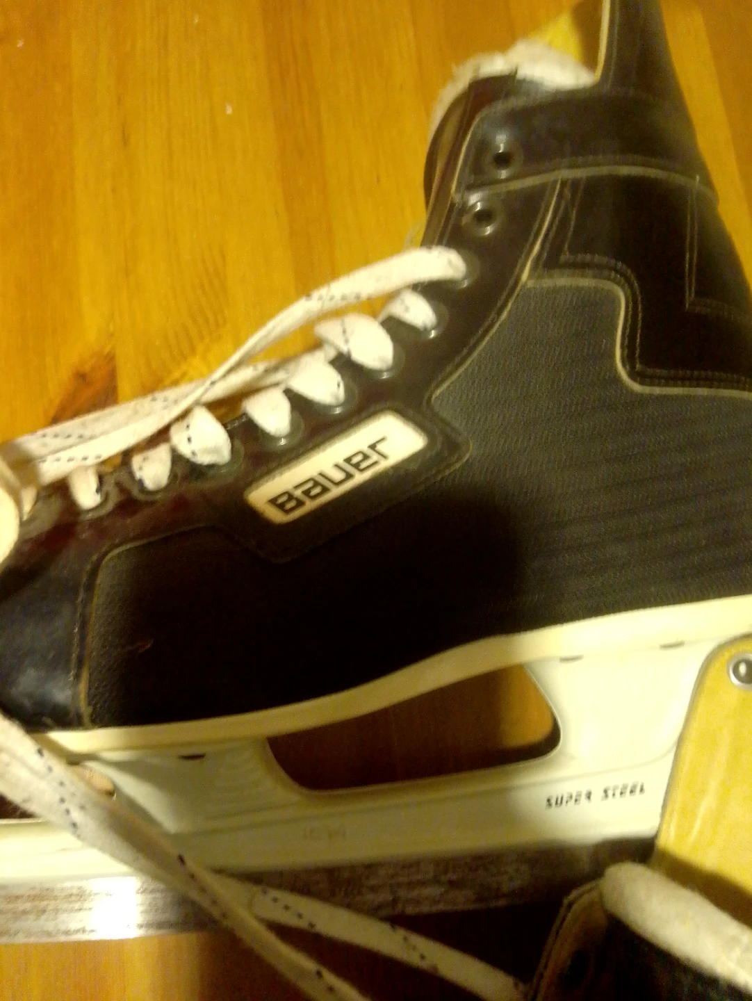 Bauer Select 95 Hockey Skates - photo 2