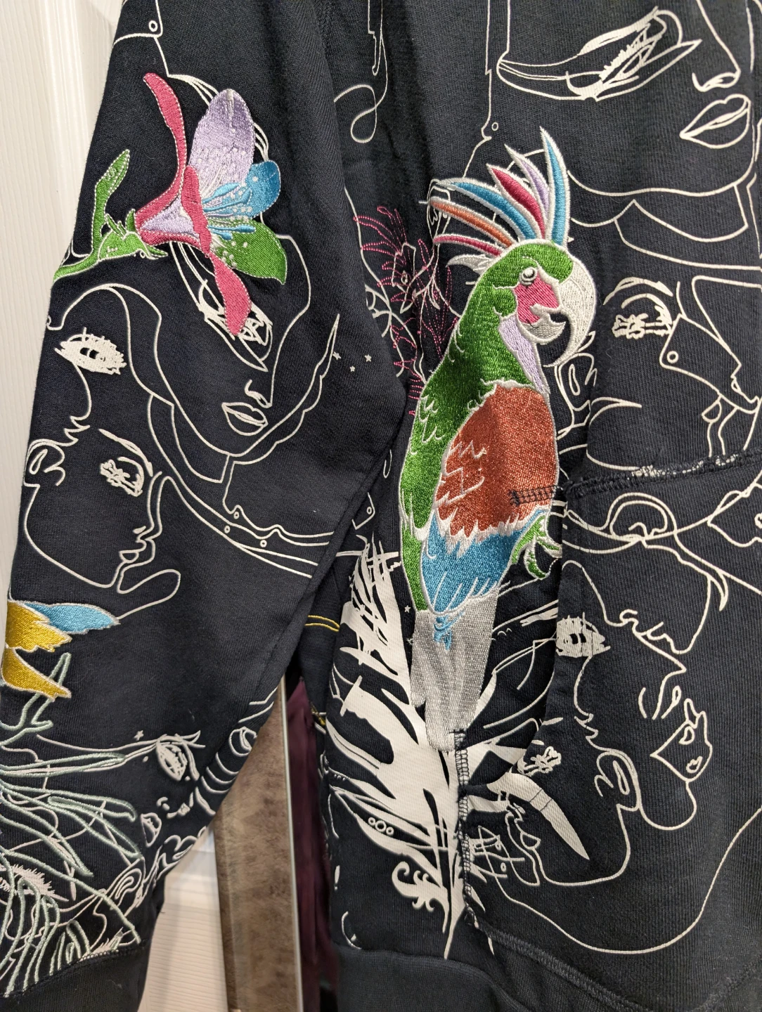Artful Dodger Black Med Hoodie with Abstract Faces and Parrots - photo 2