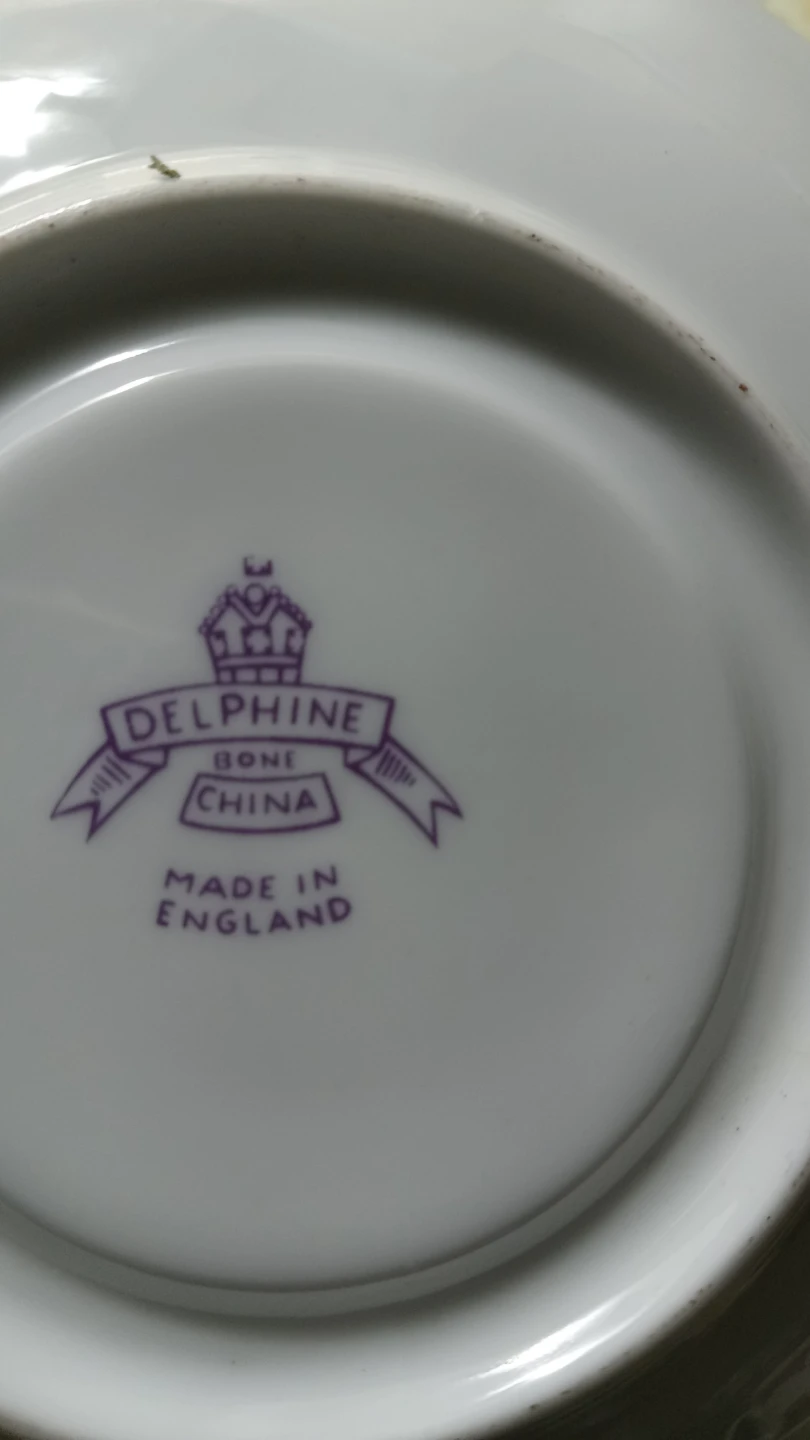 Royal Vale Bone China Teacup and Saucer Set - photo 3