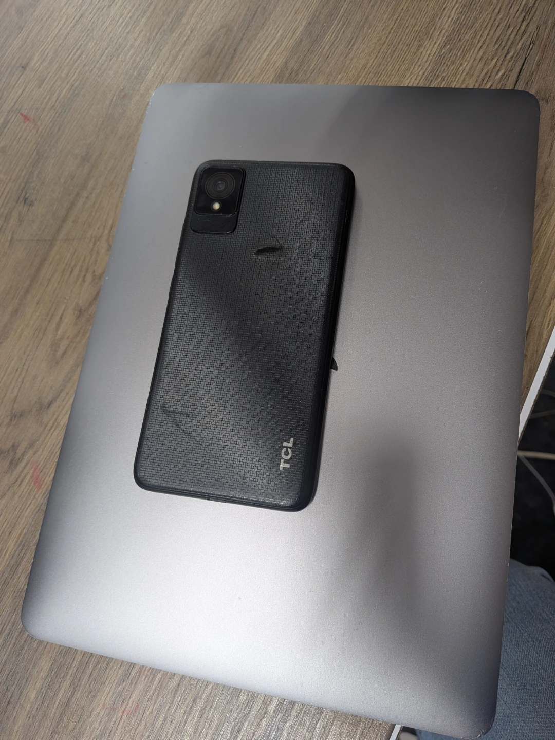 Black TCL Smartphone - photo 4