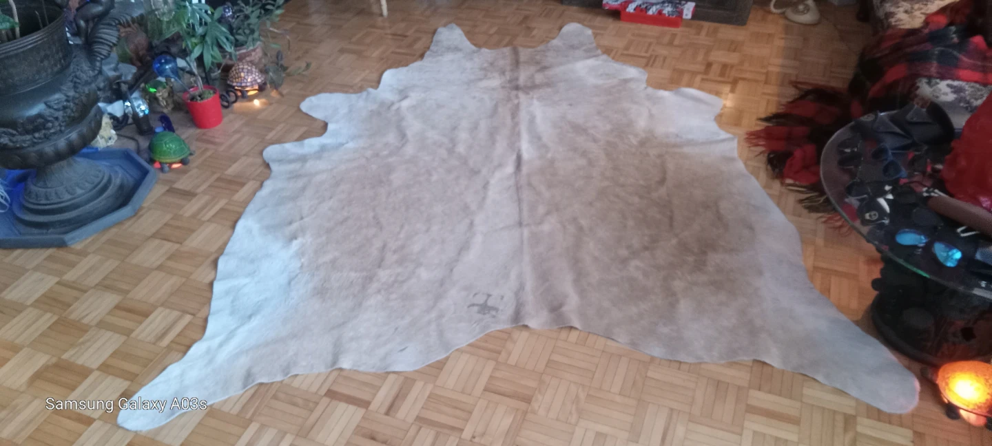 Genuine Cowhide Rug - Natural