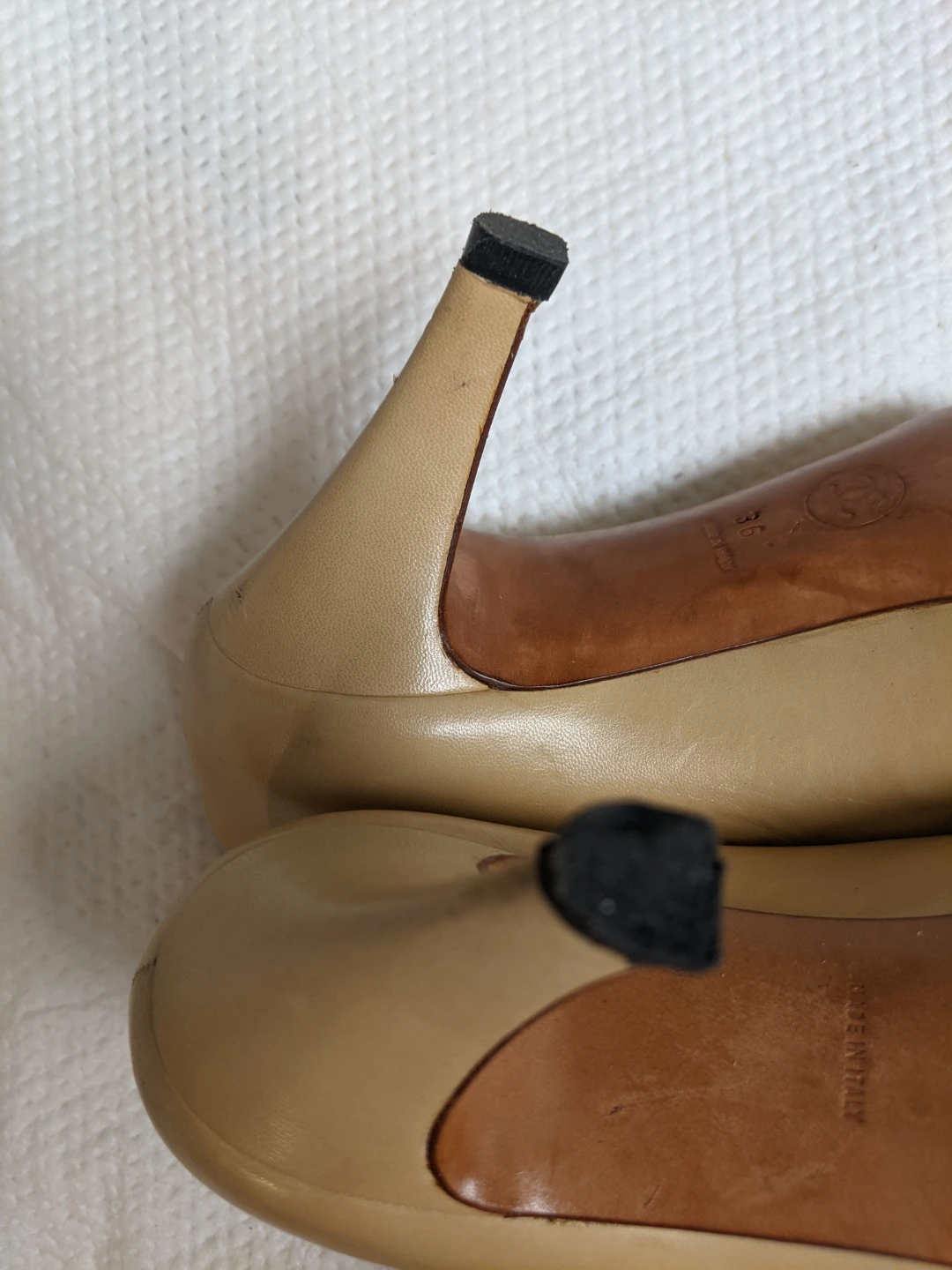 Vintage Chanel shoes size 6 - photo 4