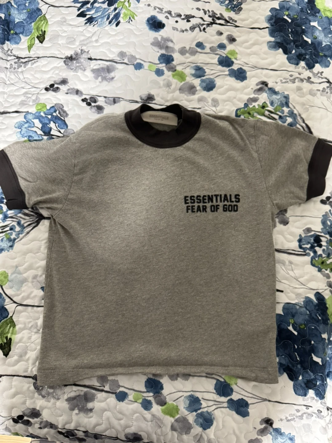 ESSENTIALS Grey T-Shirt kids