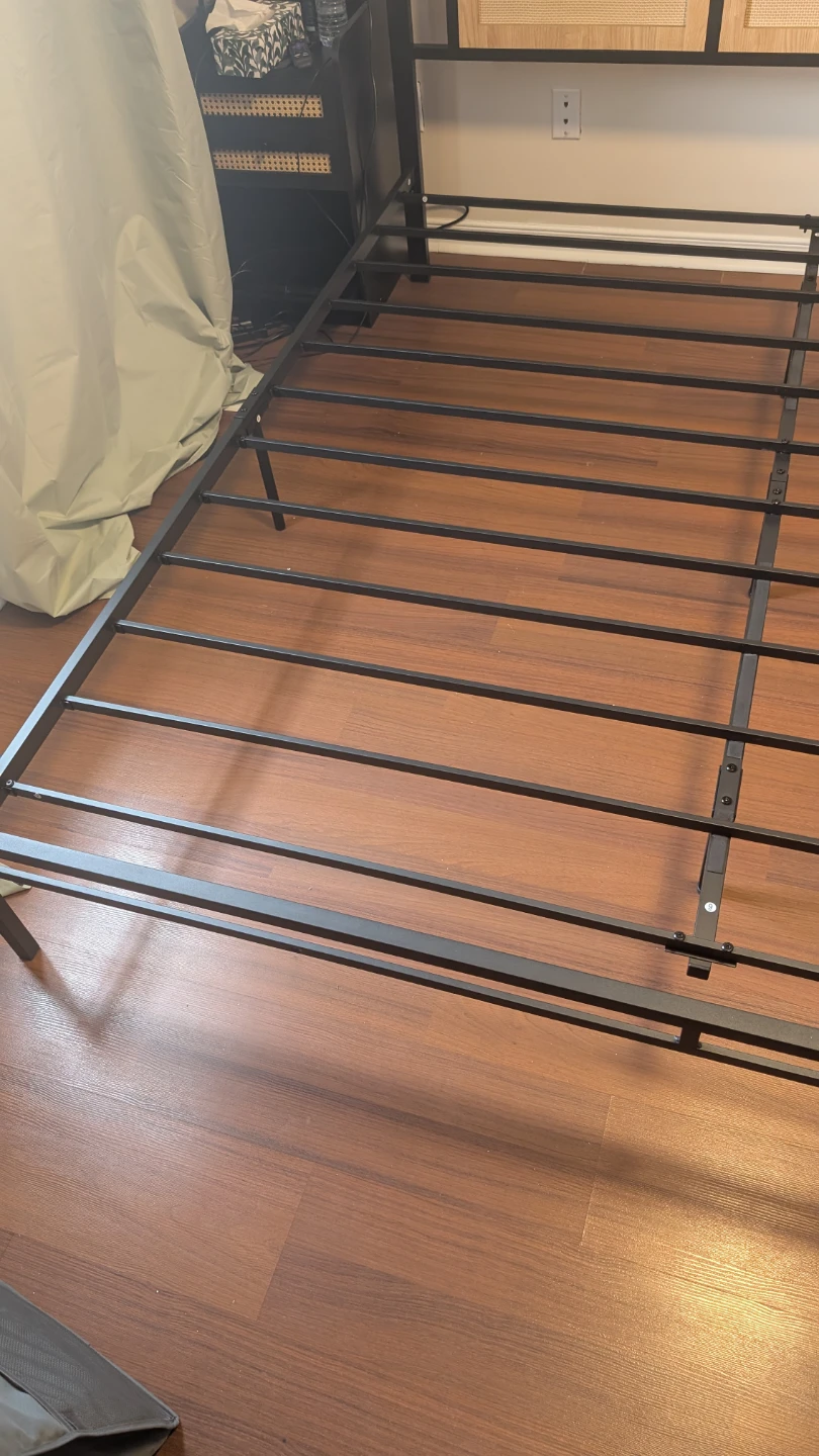 King Size Metal Bed Frame with Woven Headboard - photo 5