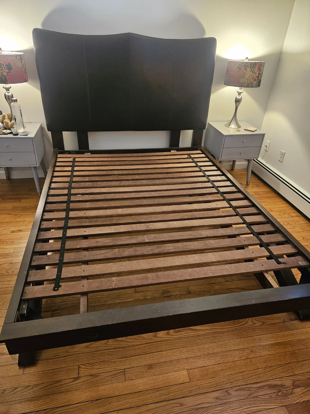Brown Leather Dark Wood Queen Size Bed Frame