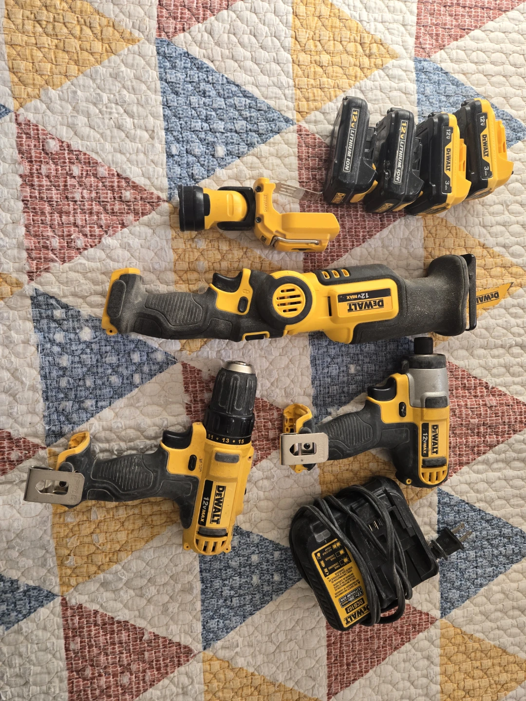 DeWalt 12V MAX Cordless Power Tool Set with Batteries - photo 4