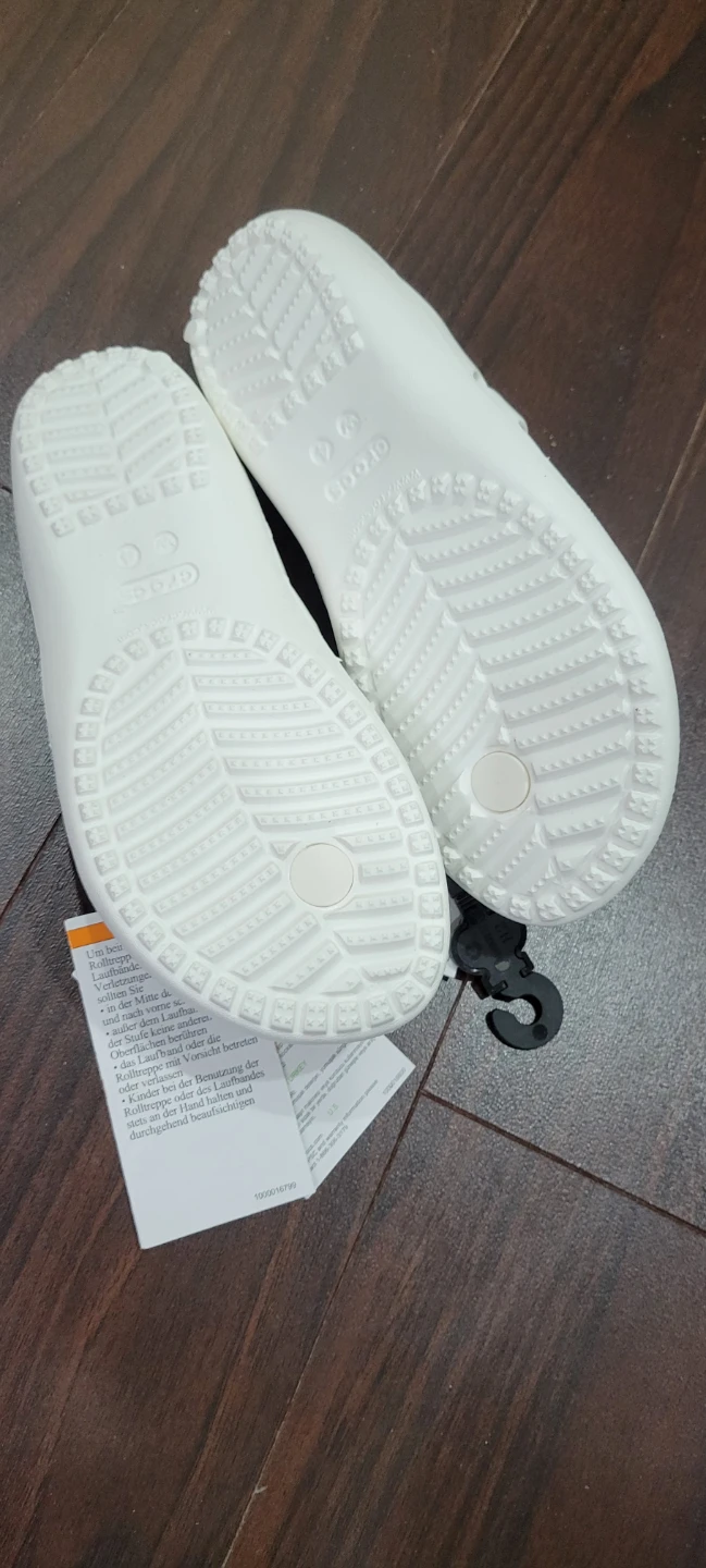 White Crocs Flip Flops - Size 5 - photo 3